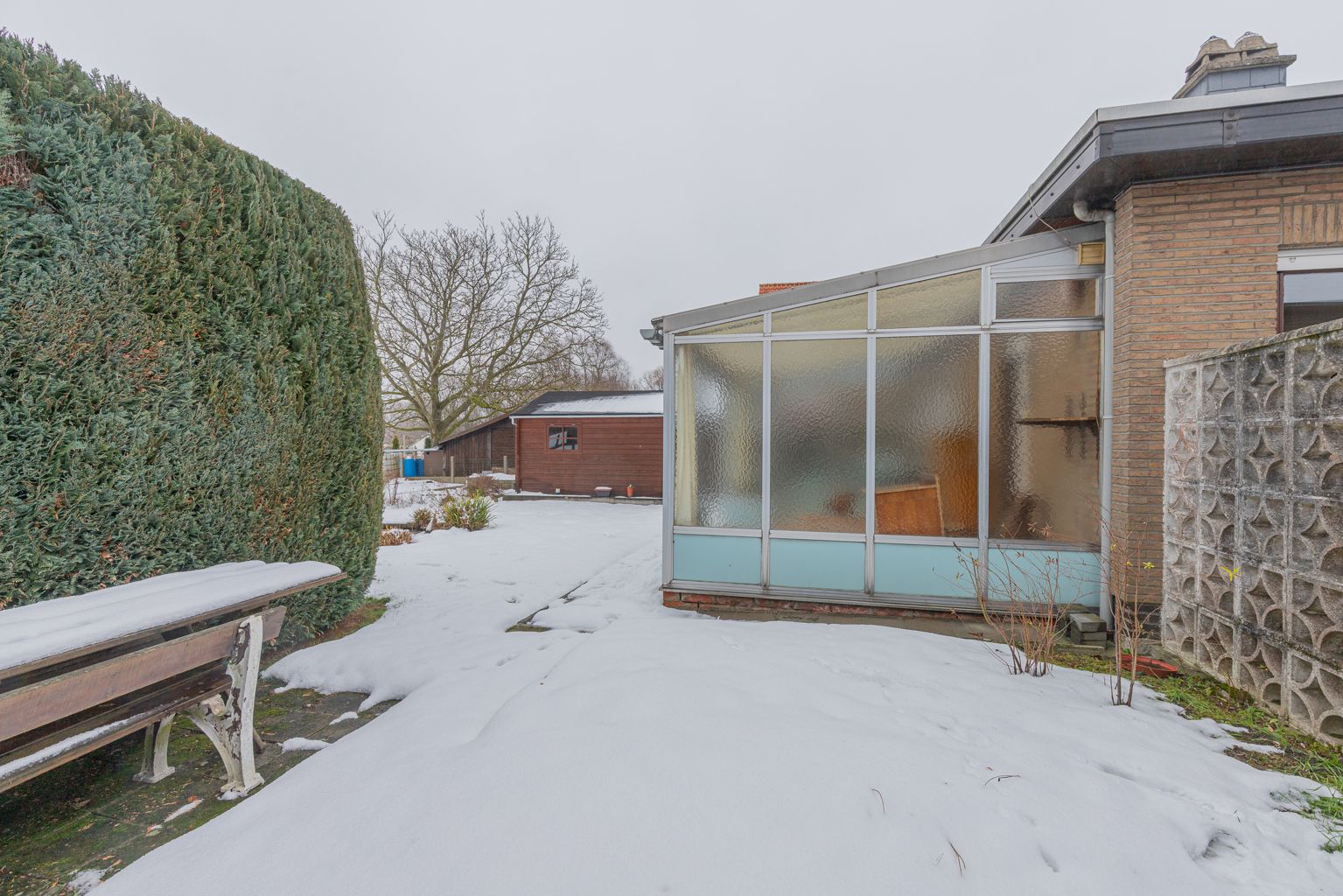 Charmante op te frissen bungalow in het rustige Opwijk foto 17