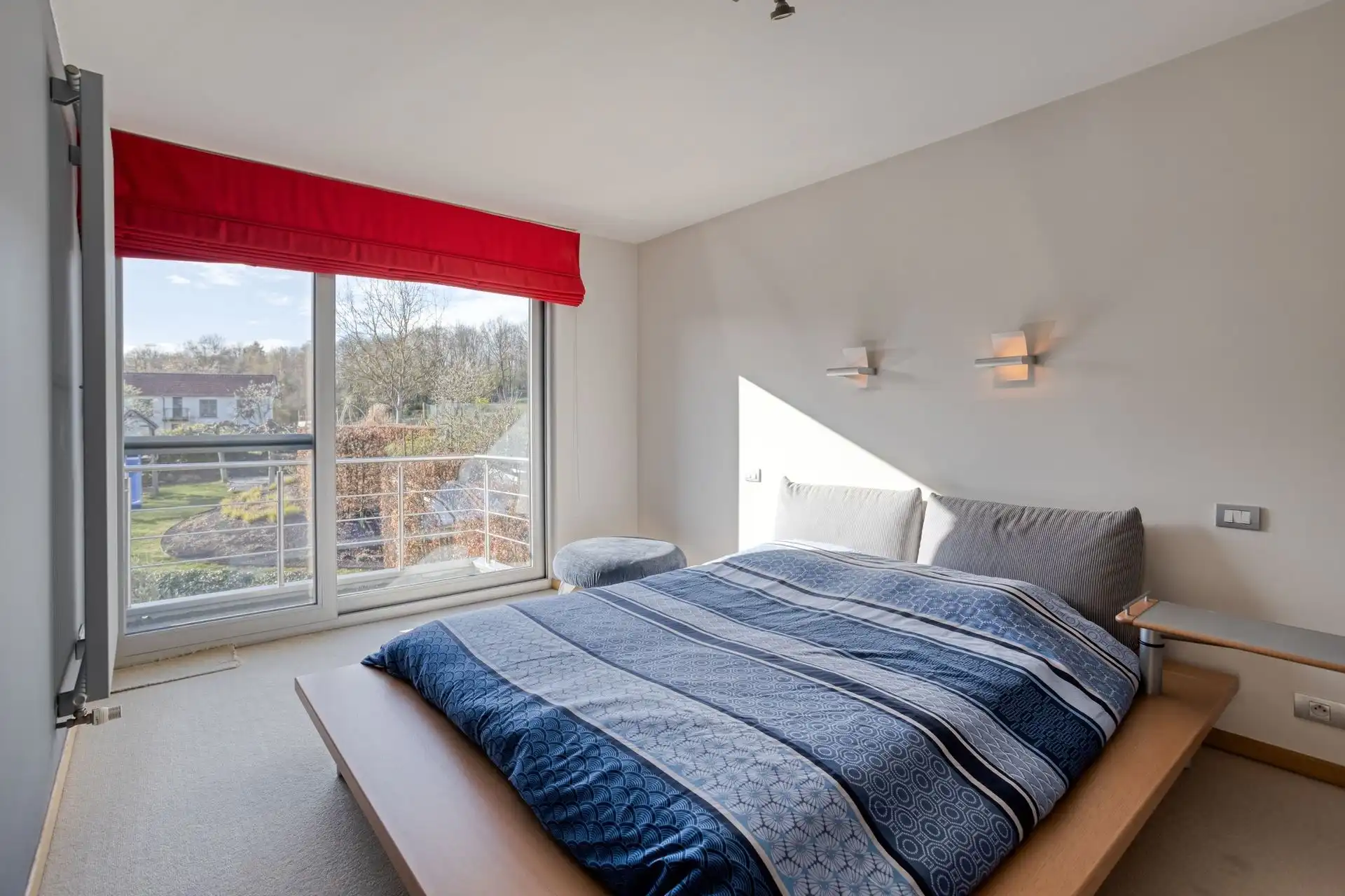 Lichtrijke, moderne villa in perfecte staat op rustige locatie foto 33