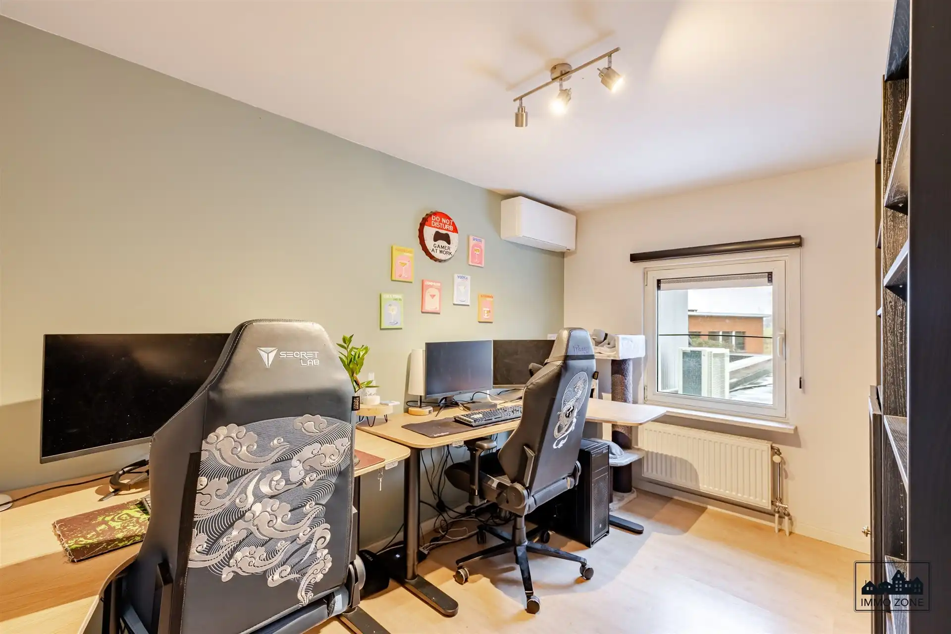 Instapklare woning met 3 slaapkamers en achteruitweg  foto 12