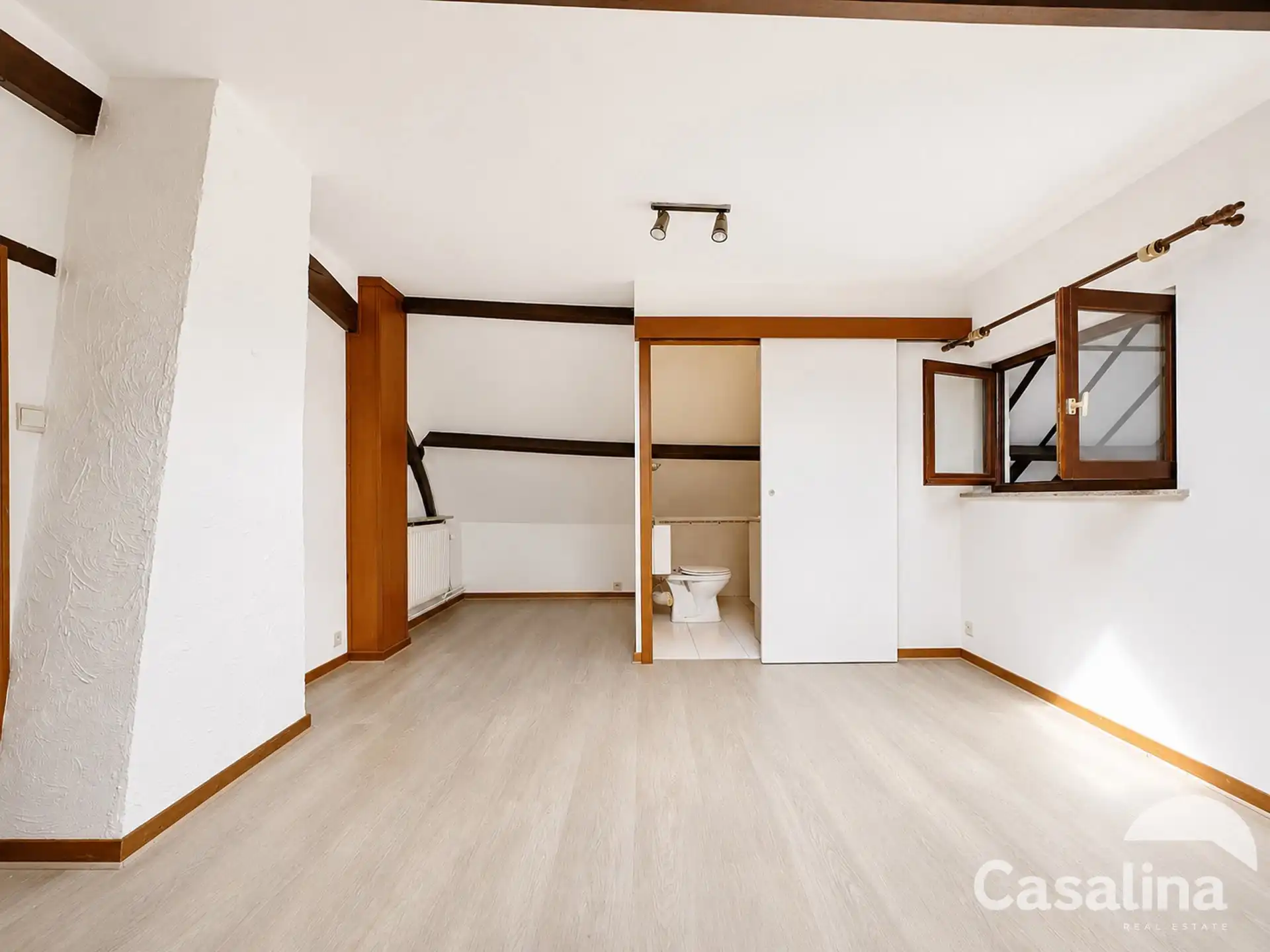 Character House – 3 Bedrooms, Garden & Garage foto 18