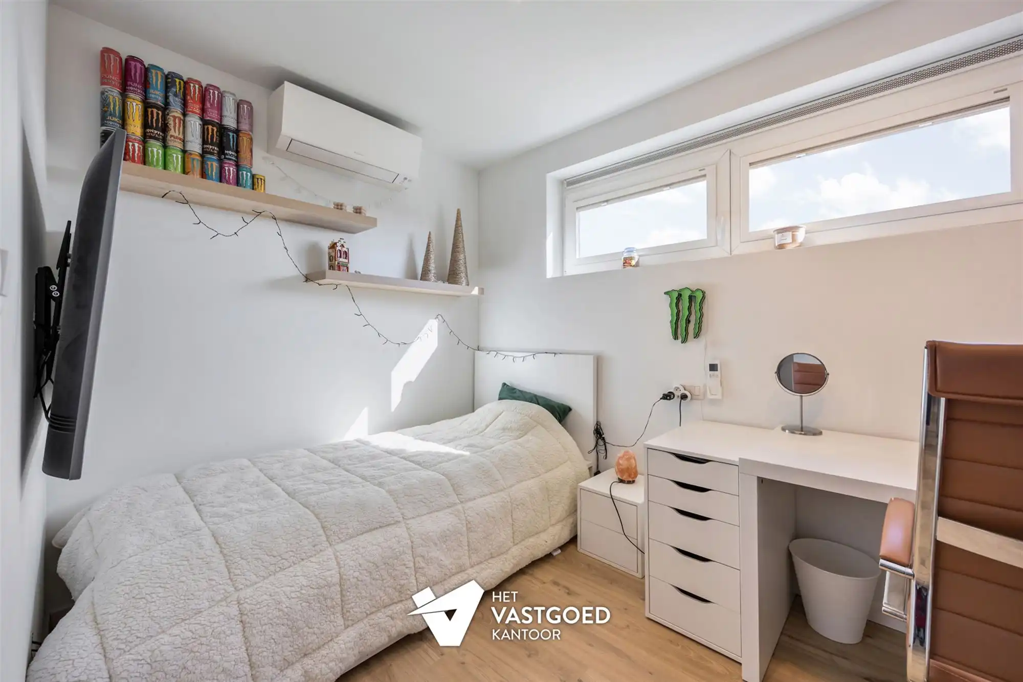 HEEL KNUSSE GELIJKVLOERSE WONING MET 3 SLAAPKAMERS EN ZUIDGERICHTE TUIN TE BUDINGEN foto 18