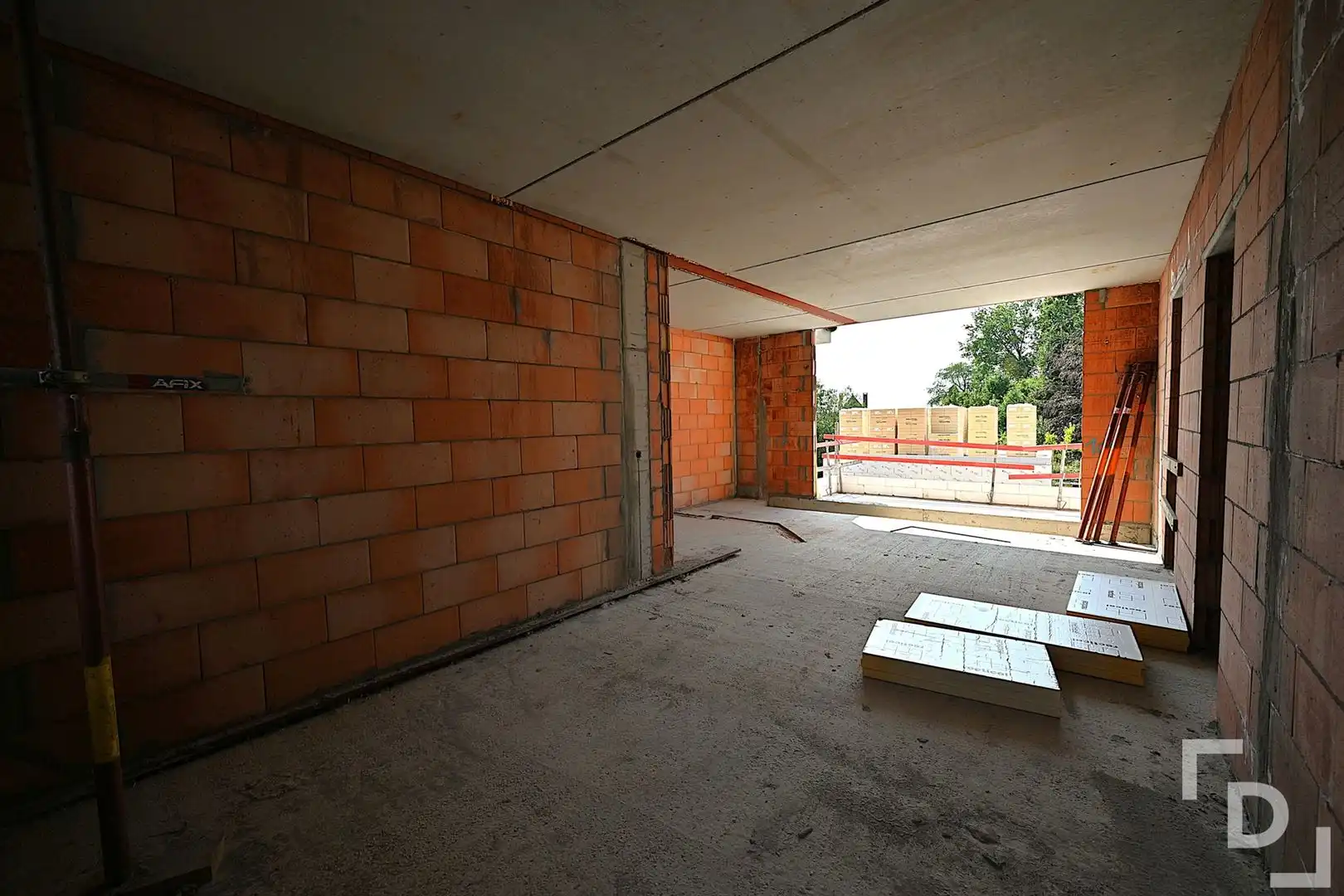 Nieuwbouwappartement te koop in het hart van Besealre foto 5