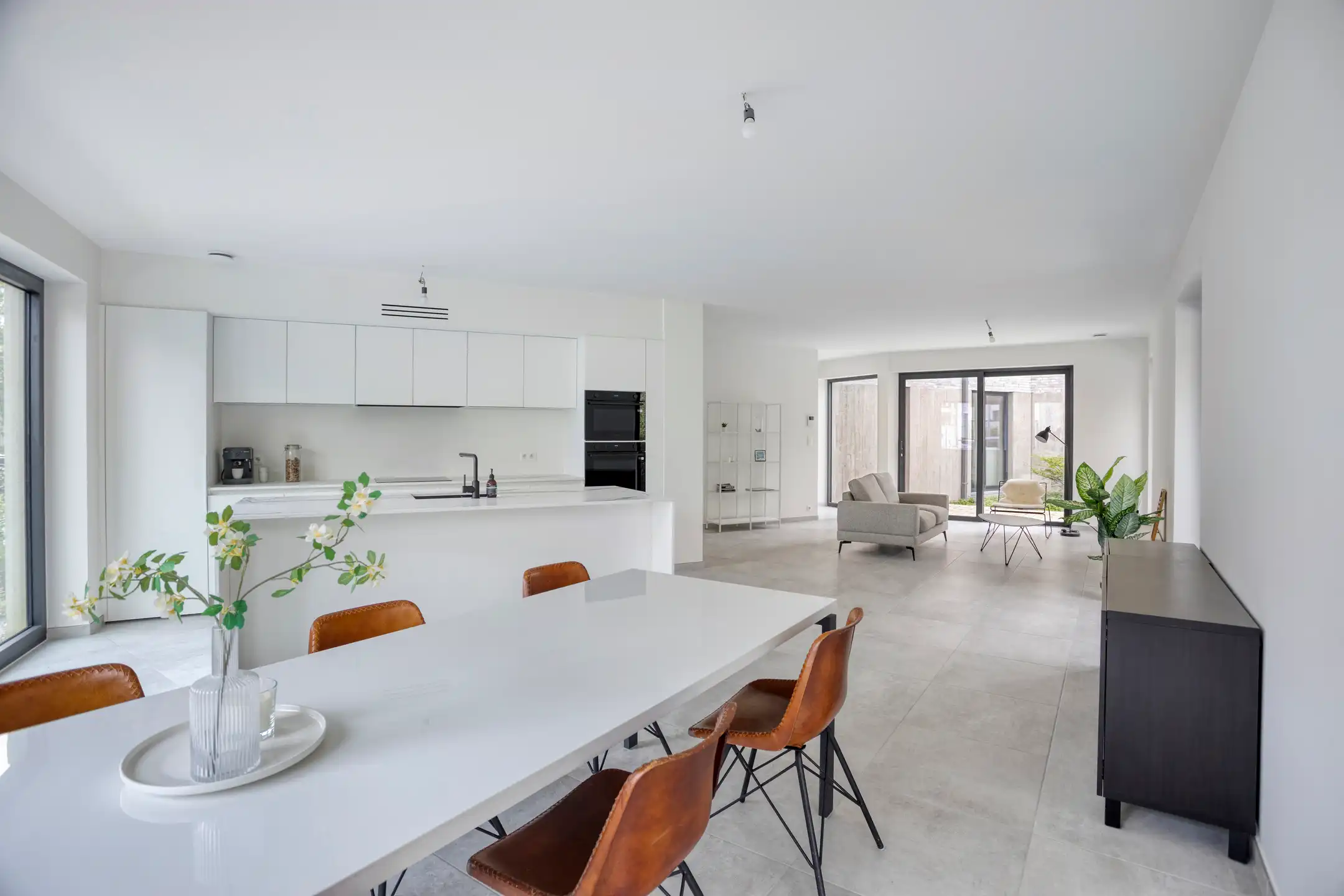 Energiezuinige, nieuwbouw appartement met drie slaapkamers foto 6