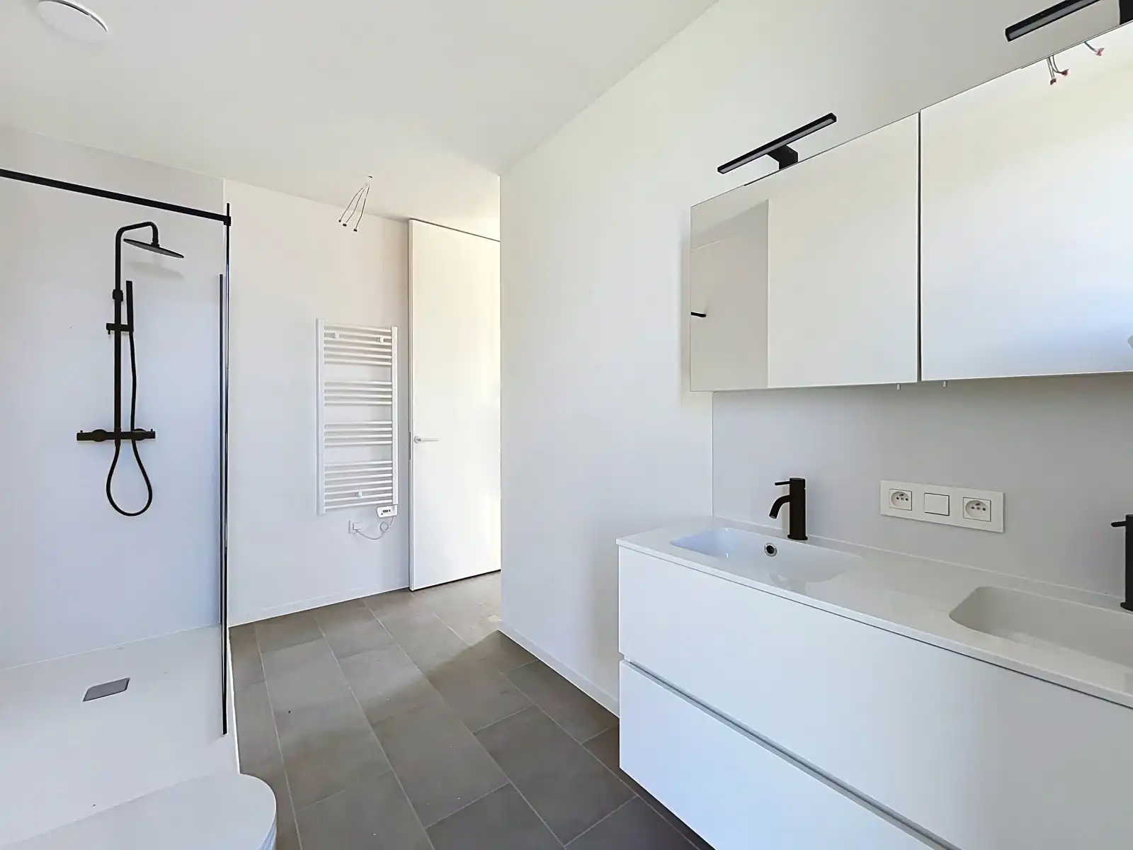 Instapklare nieuwbouwwoning – incl. BTW & registratie €399.905,07 ✨ foto 13