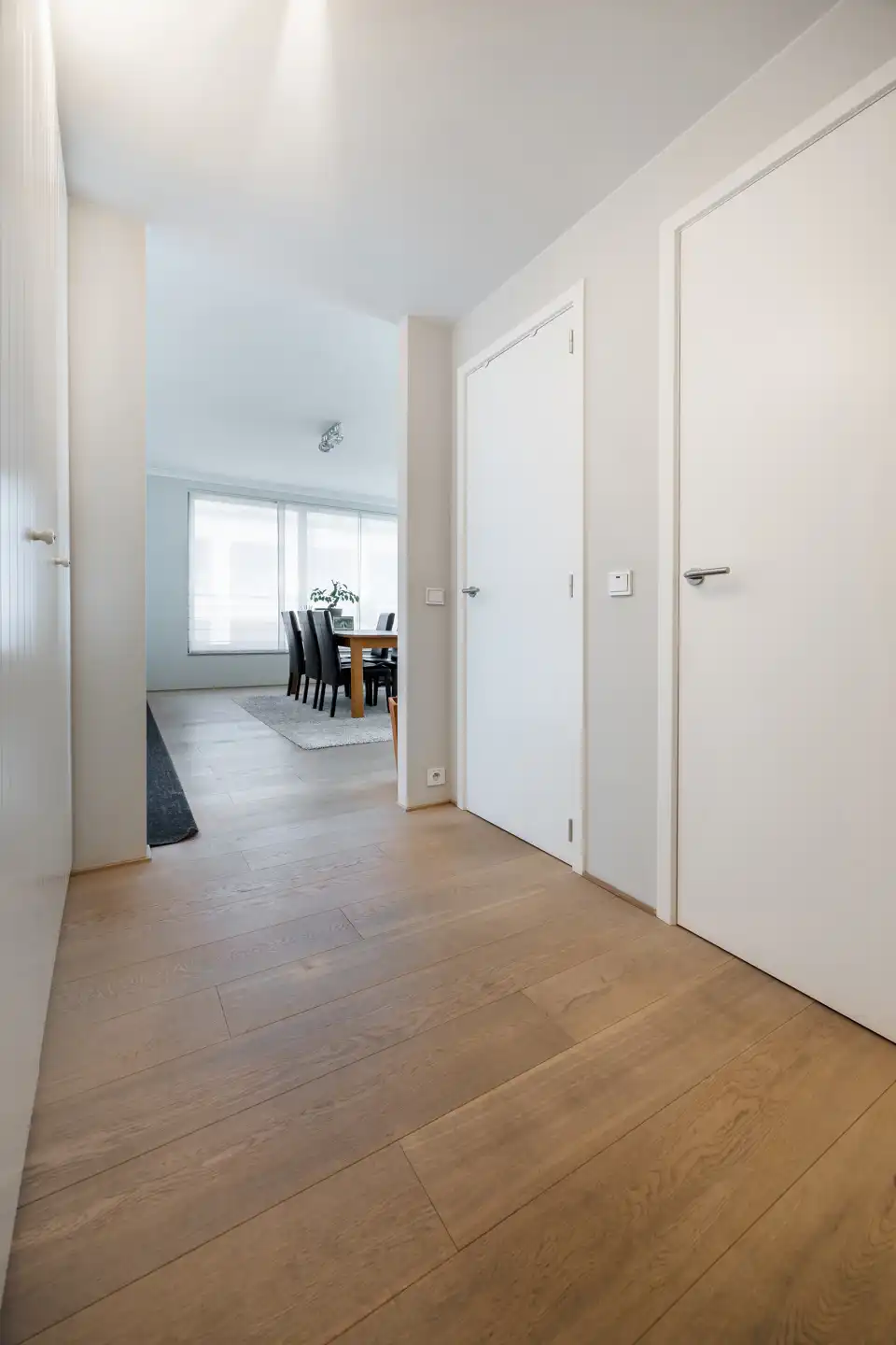 Stijlvol appartement met terras aan het Eilandje foto 8
