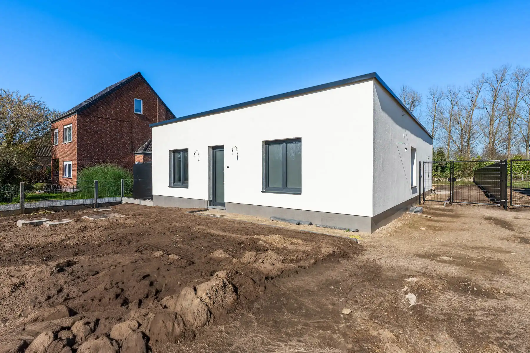 Recent gerenoveerde gelijkvloerse woning op toplocatie foto 3
