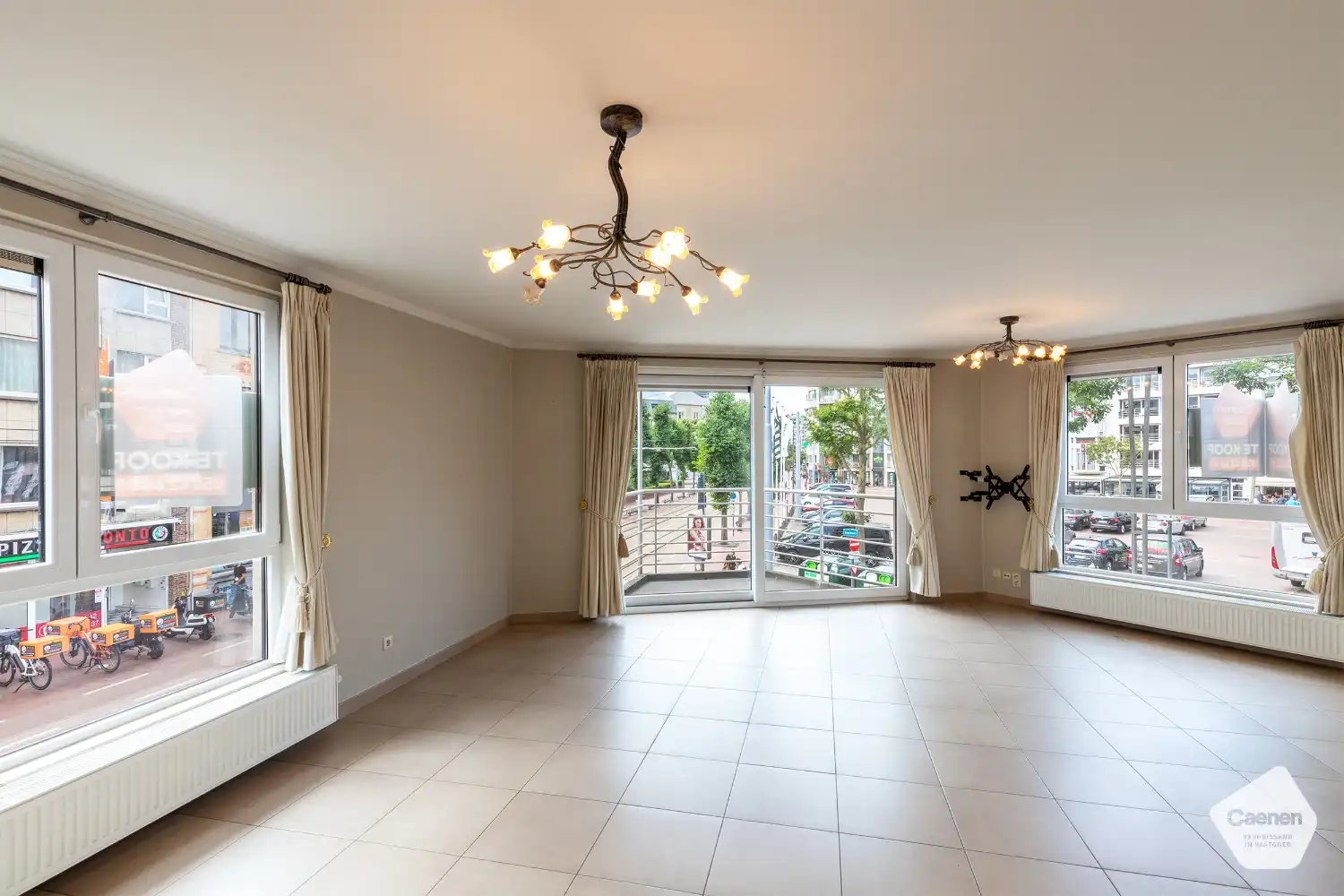 Instapklare appartement met twee slaapkamers aan de grote markt foto 3