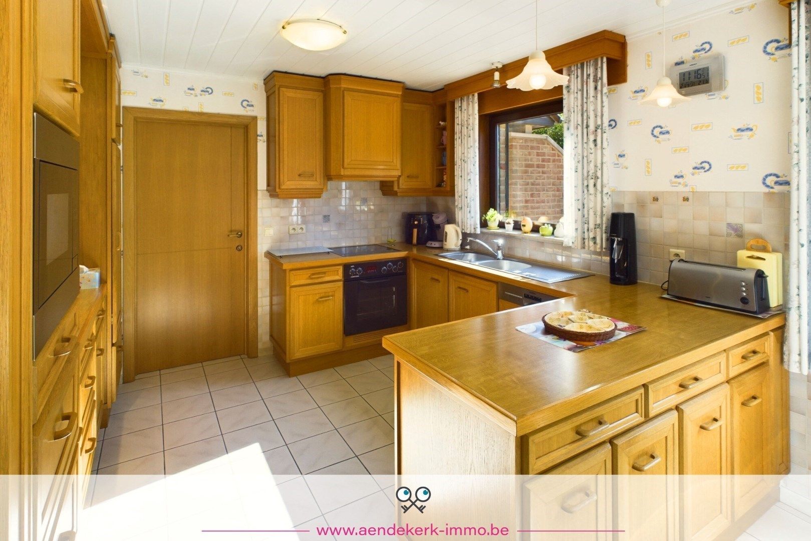 Charmante, perfect onderhouden, woning met tuin en garage in Gruitrode foto 12