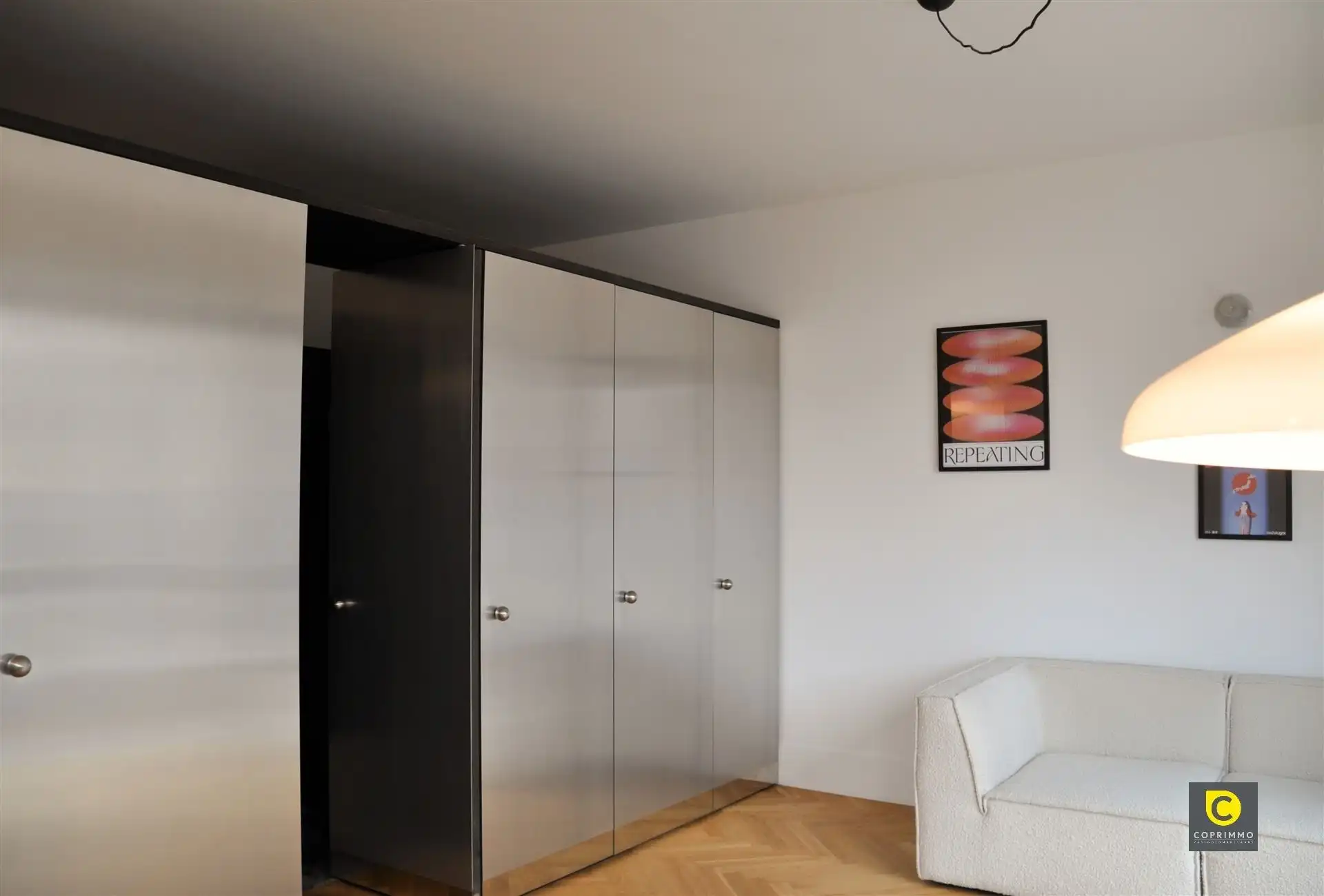 Designstudio op topligging aan het Leopoldplein foto 6