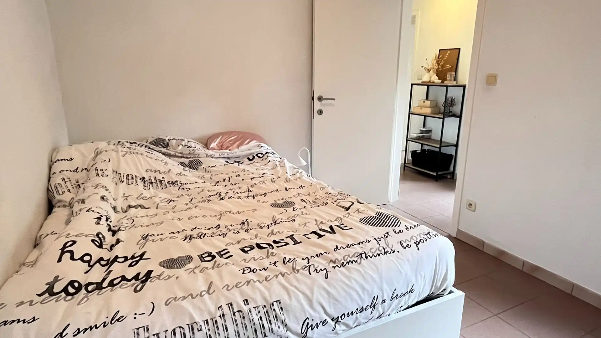 Appartement met 2 slaapkamers in het centrum van Opglabbeek foto 13
