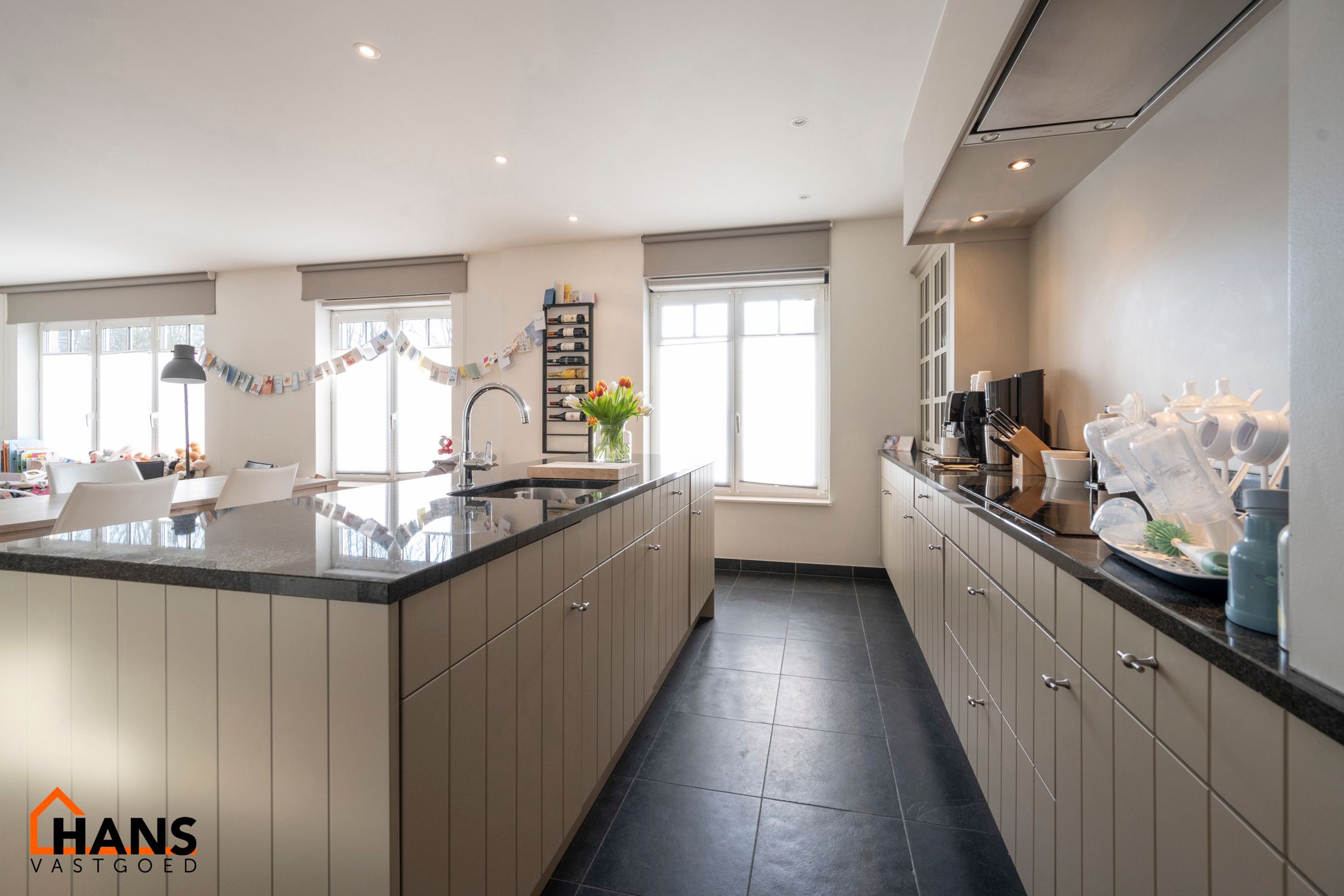 Ruim gelijkvloersappartement nabij het centrum van Brasschaat. foto 6