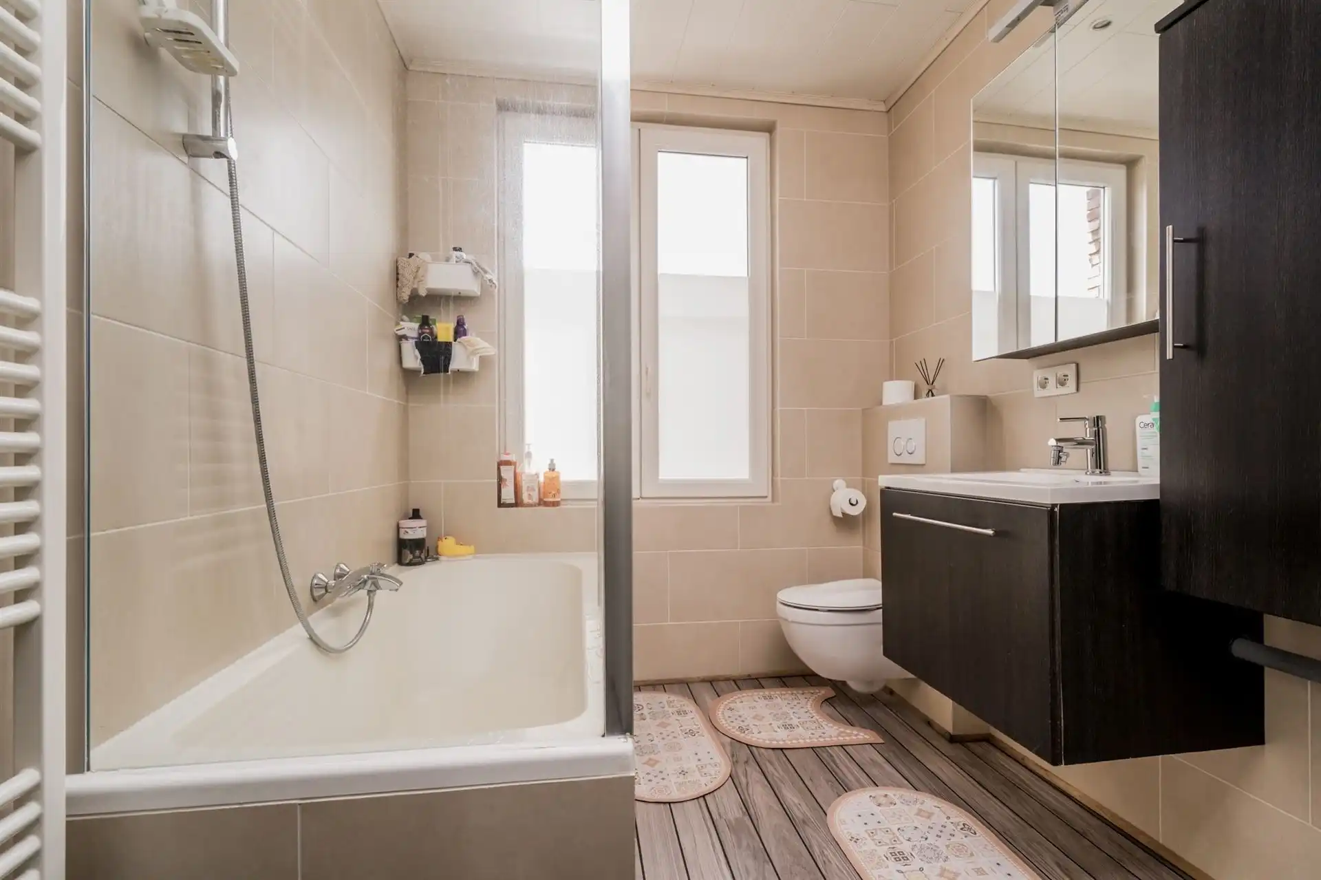 Woning met tuin + 2 garages (+ € 40.000) foto 12