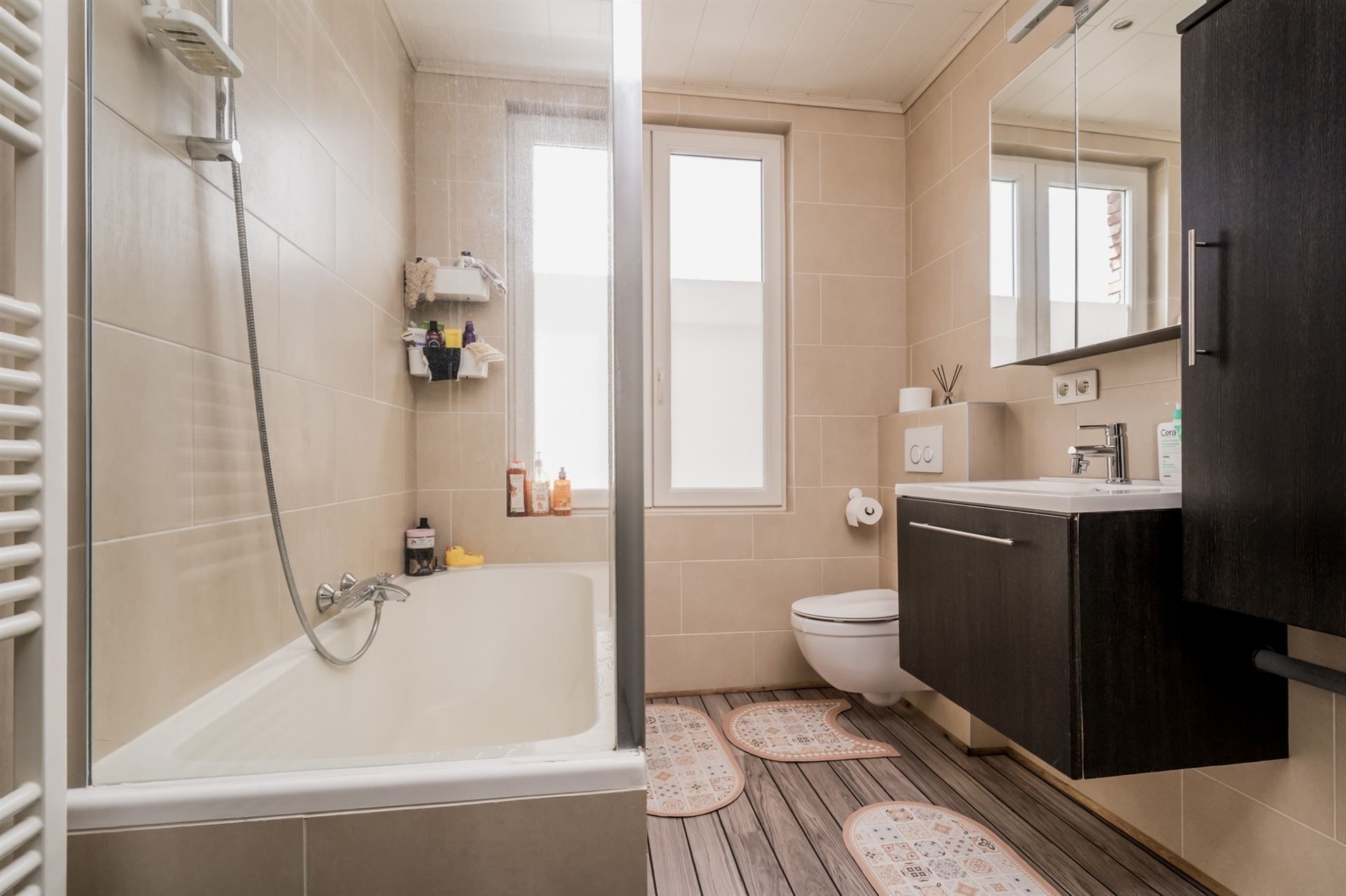 Woning met tuin + 2 garages (+ € 40.000) foto 12