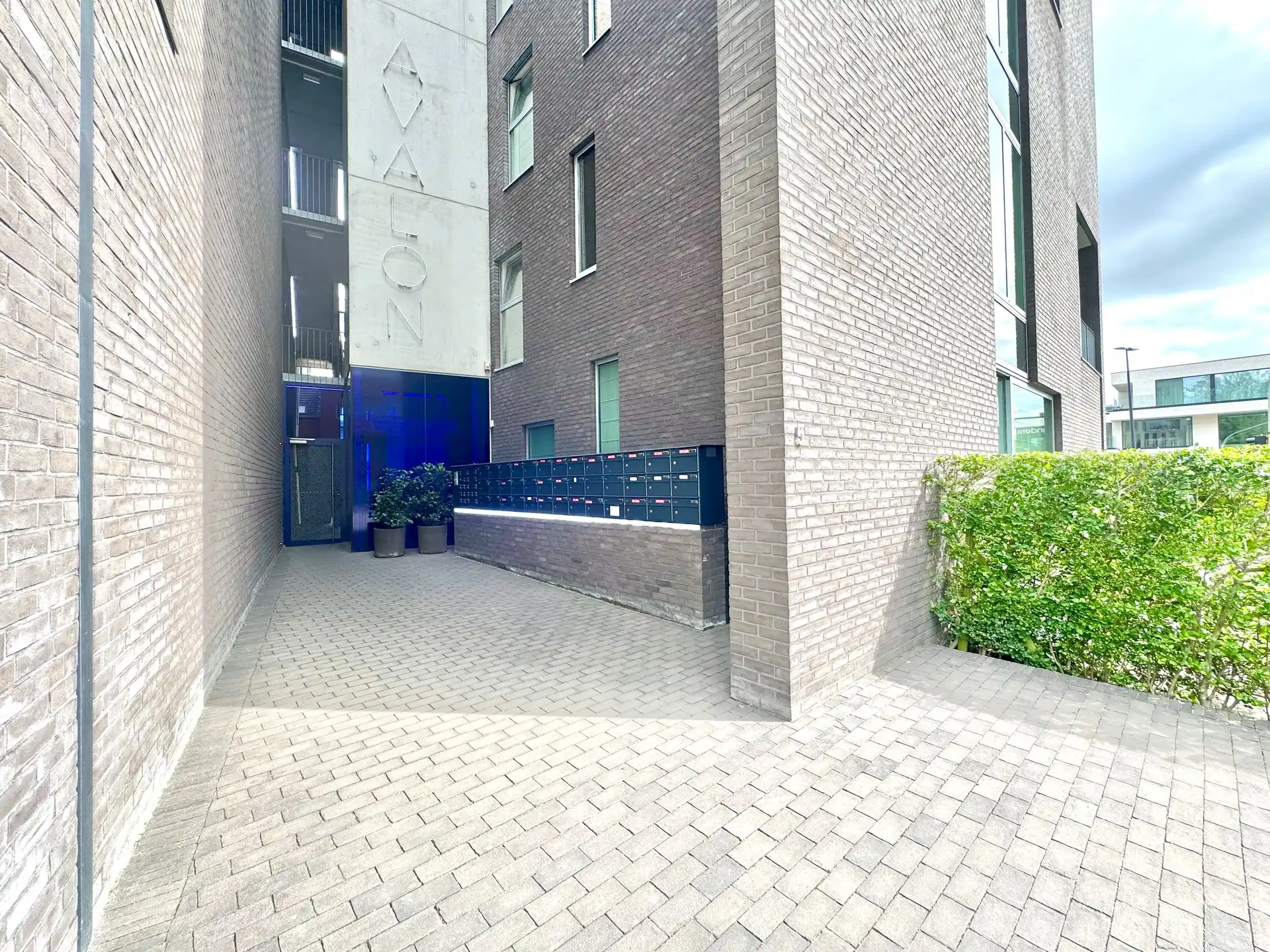 RUIM APPARTEMENT | OVERDEKTE AUTOSTAANPLAATS |TUIN | TERRAS | 130 M² foto 23