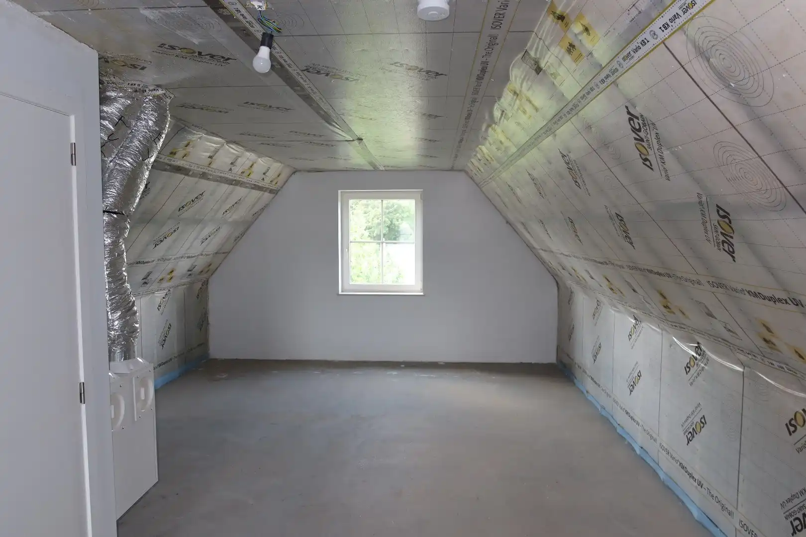 Recente pastorijwoning met 3 slk, carport en tuin foto 19