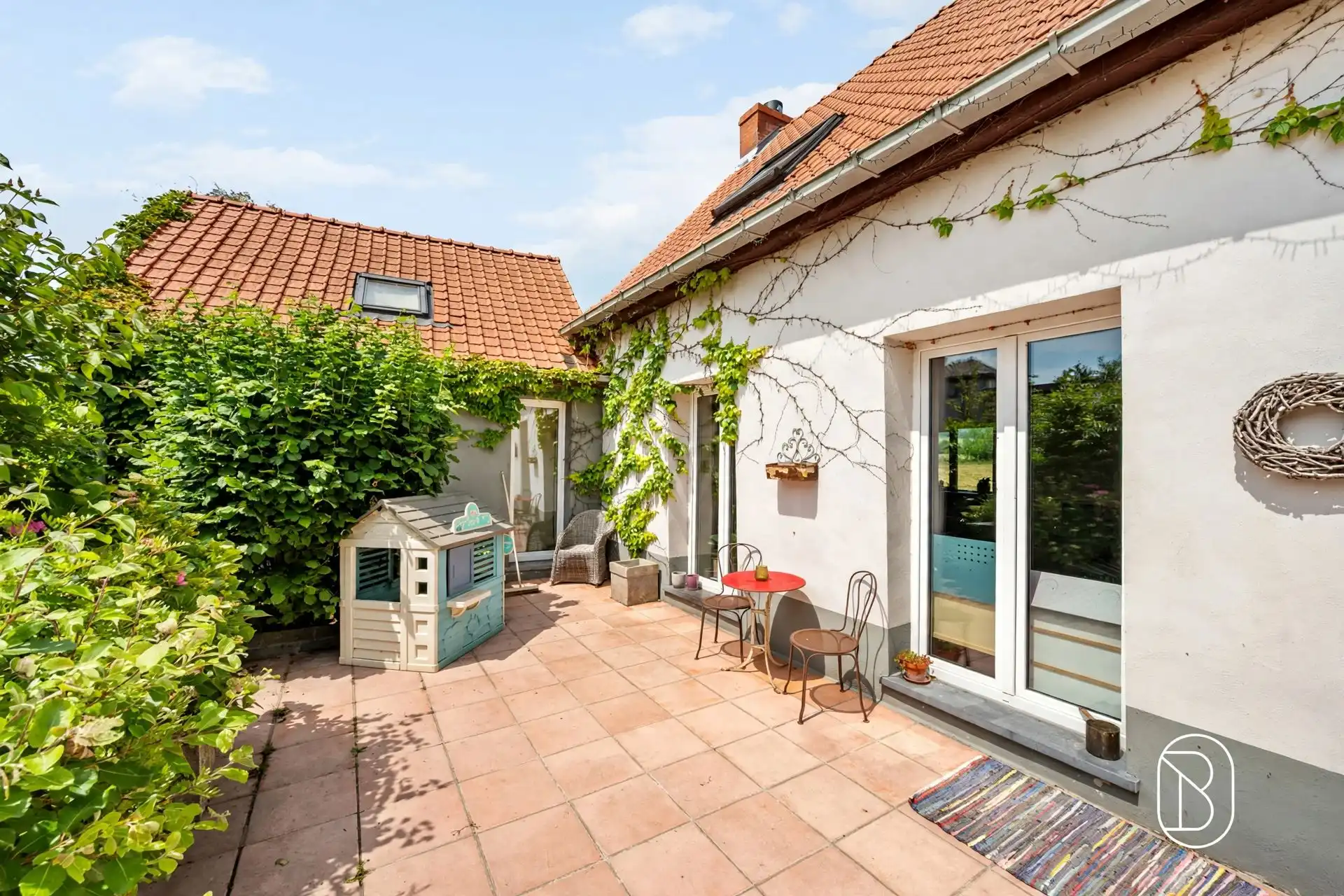 Charmante woning met 4 slk en uitzicht op de Kluisberg foto 4
