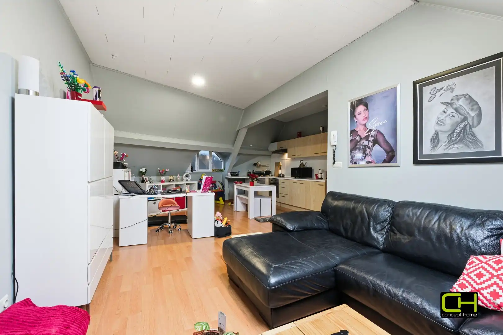 Appartementsgebouw met twee appartementen te koop in Mariakerke foto 18