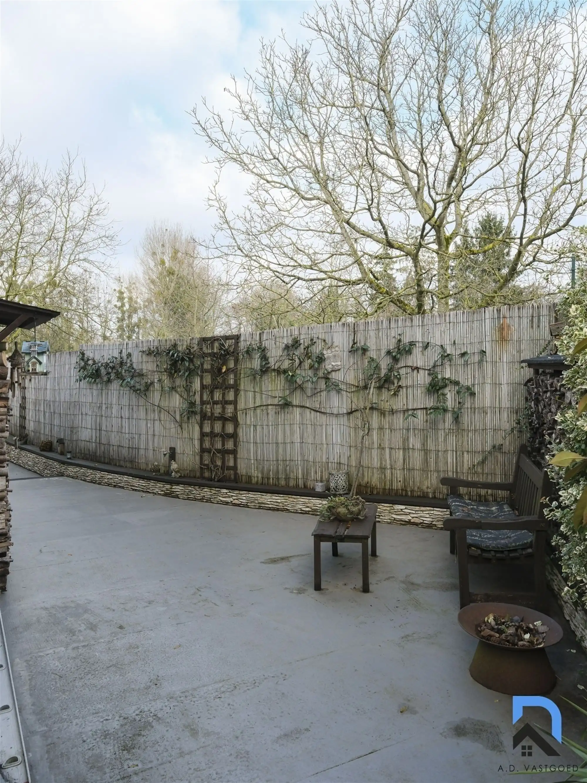 Mooie woning in het groen foto 34