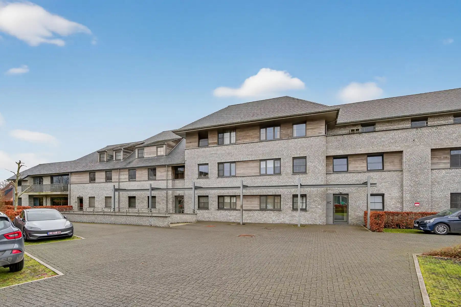 Lichtrijk appartement op centrale ligging te Dikkelvenne foto 19