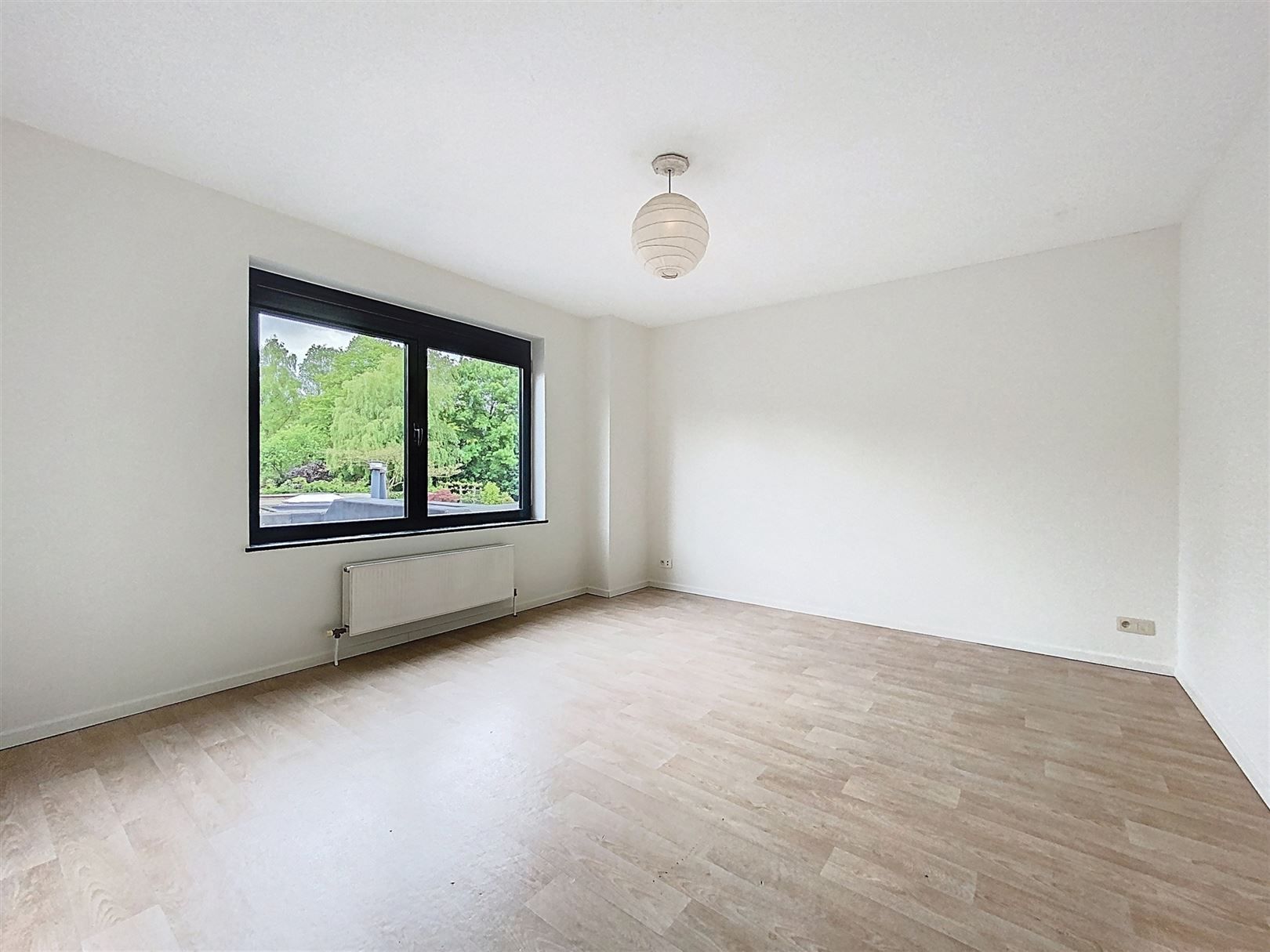Instapklare woning nabij centrum Brasschaat  foto 9