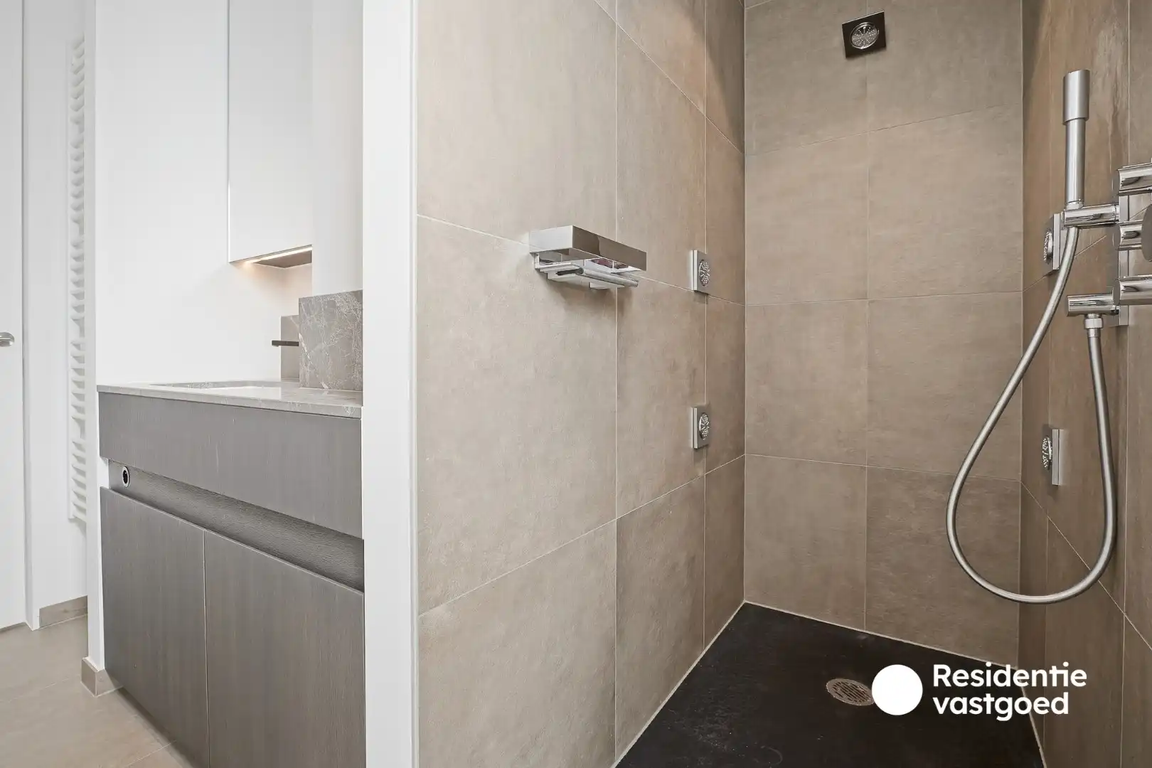 Exclusief penthouse in centrum Diksmuide! foto 20