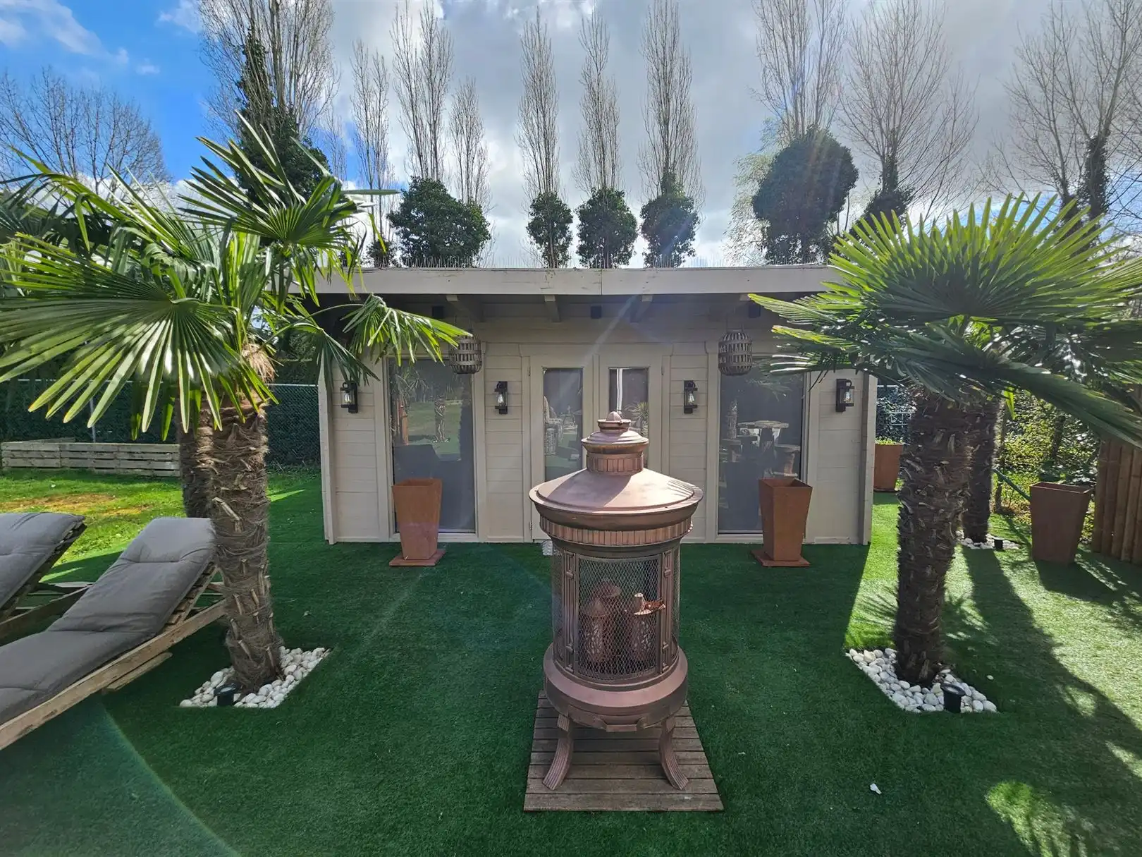 Gerenoveerde woning met 1 slaapkamer, grote tuin en garage foto 10