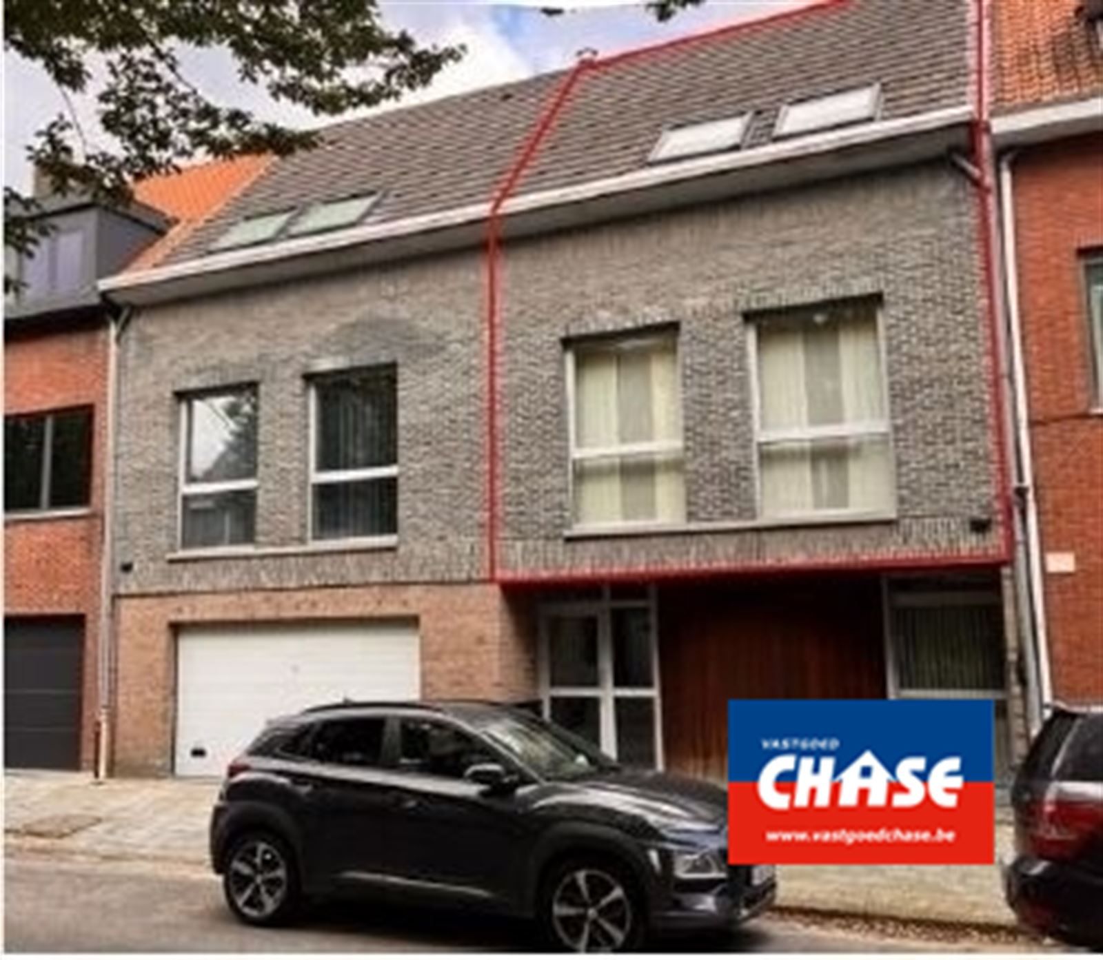 Moderne duplex met 2 slaapkamers, terras en gedeelde garage foto 3