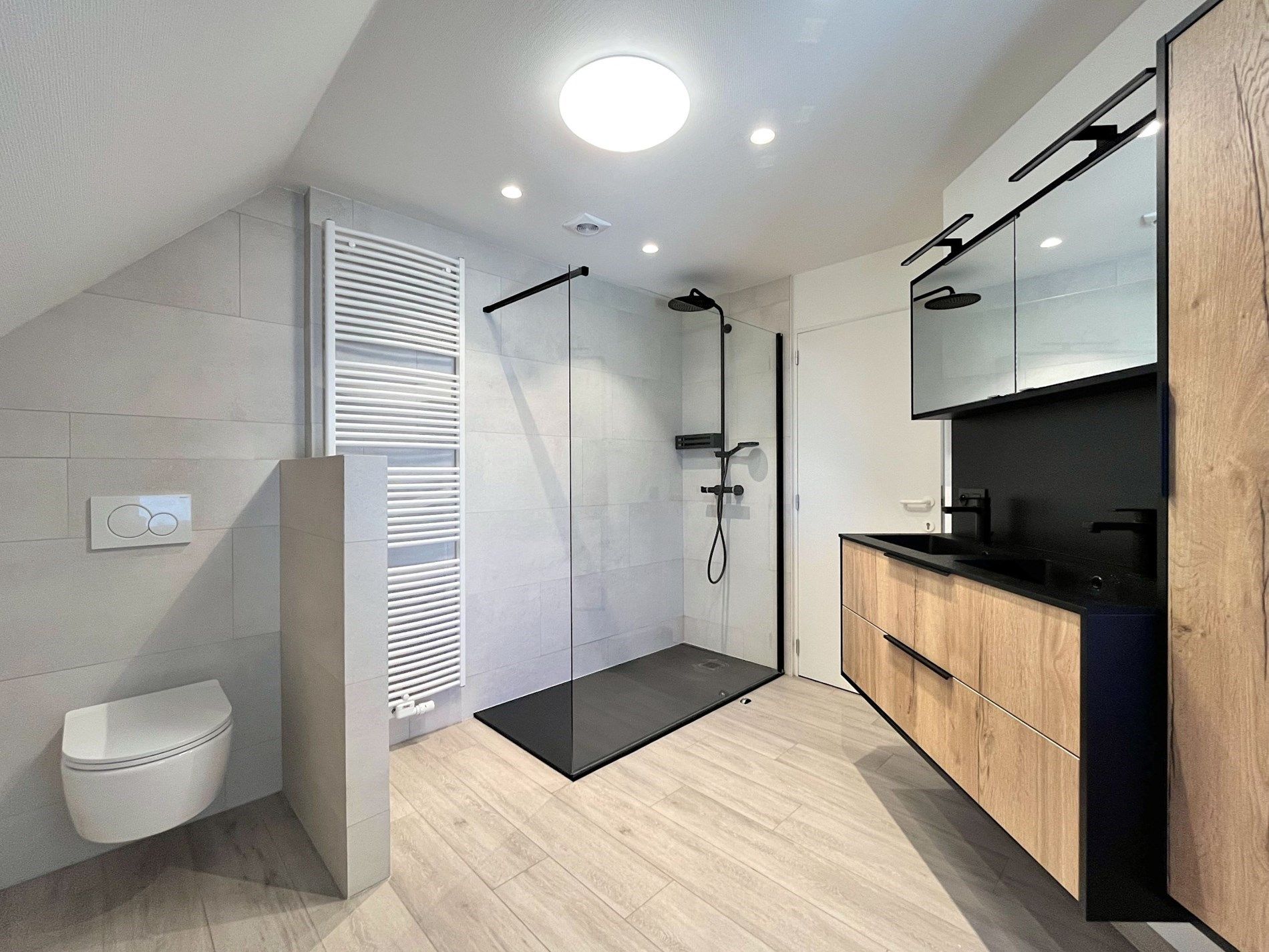 Leuke bel-étage woning met garage te Knokke foto 15