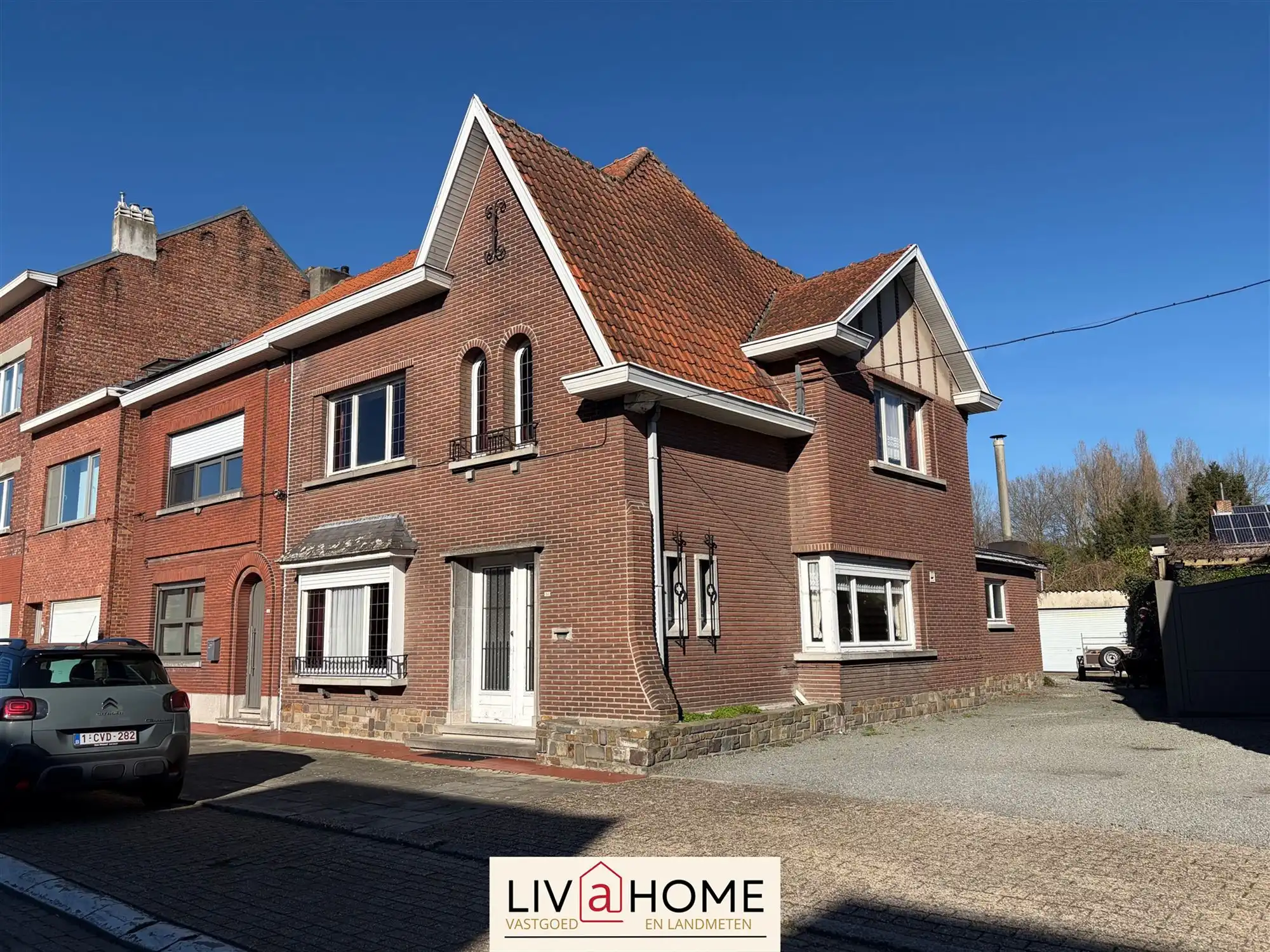 Hoofdfoto van de publicatie: Huis