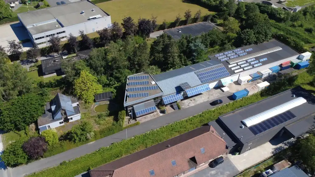 Bedrijfsgebouw met woning te koop vlakbij N60 in Gavere foto 24