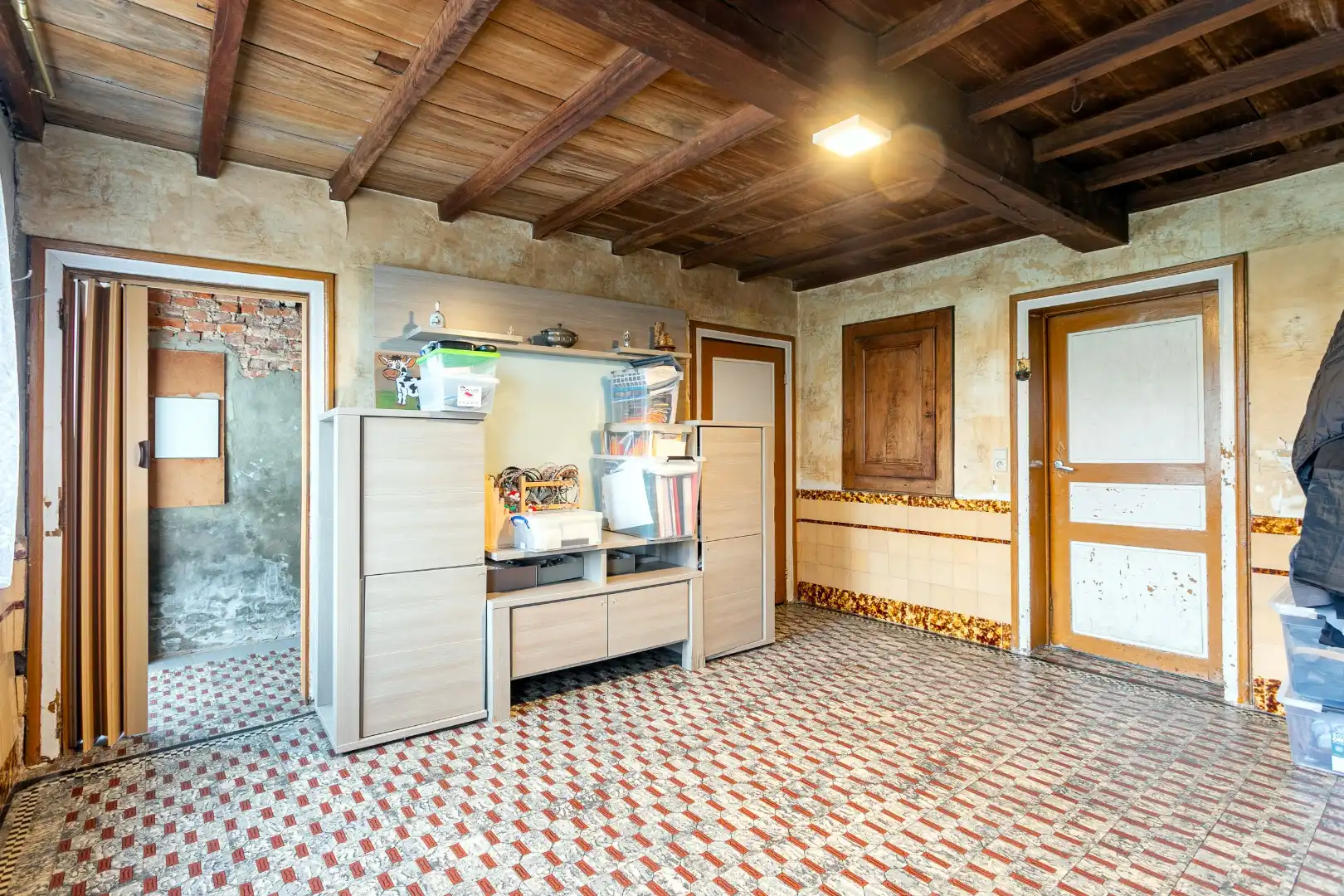 Unieke eigendom met twee woningen op een ruim perceel van 3.130 m² te Galmaarden foto 9