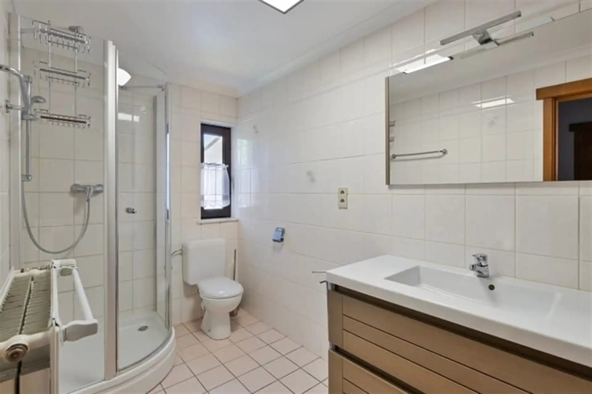 Zeer ruime woning geschikt als kangoeroe woning foto 9