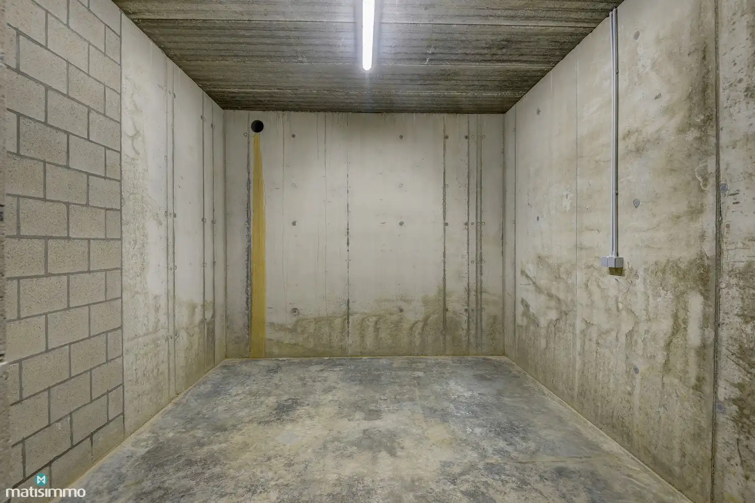 RUIM NIEUWBOUW APPARTEMENT MET 2 SLAAPKAMERS, OVERDEKT TERRAS, GARAGE, AUTOSTAANPLAATS EN KELDERBERGING TE BEVERST foto 19