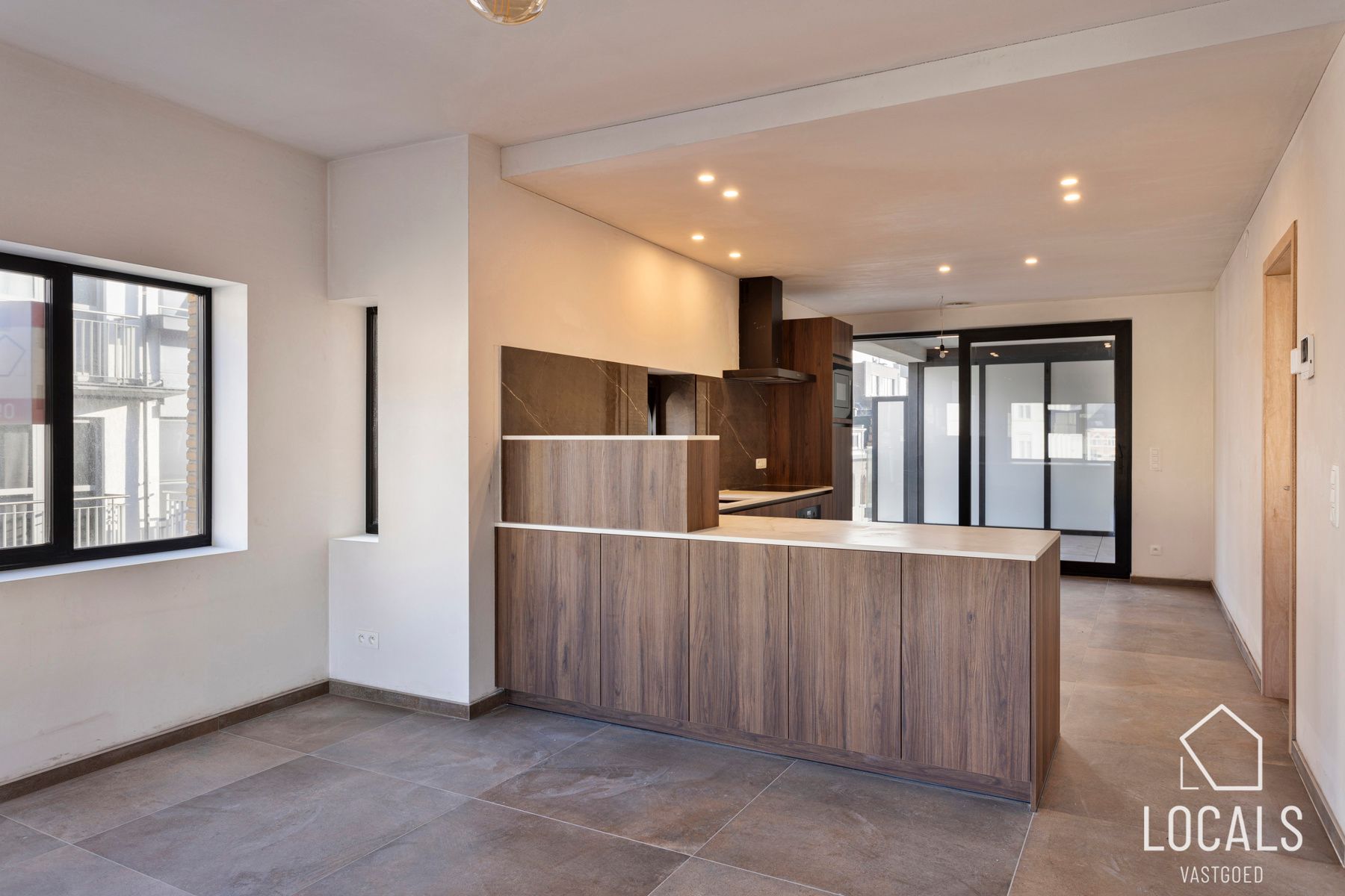 LAATSTE APPARTEMENT IN DIT UNIEKE GEBOUW! foto 5
