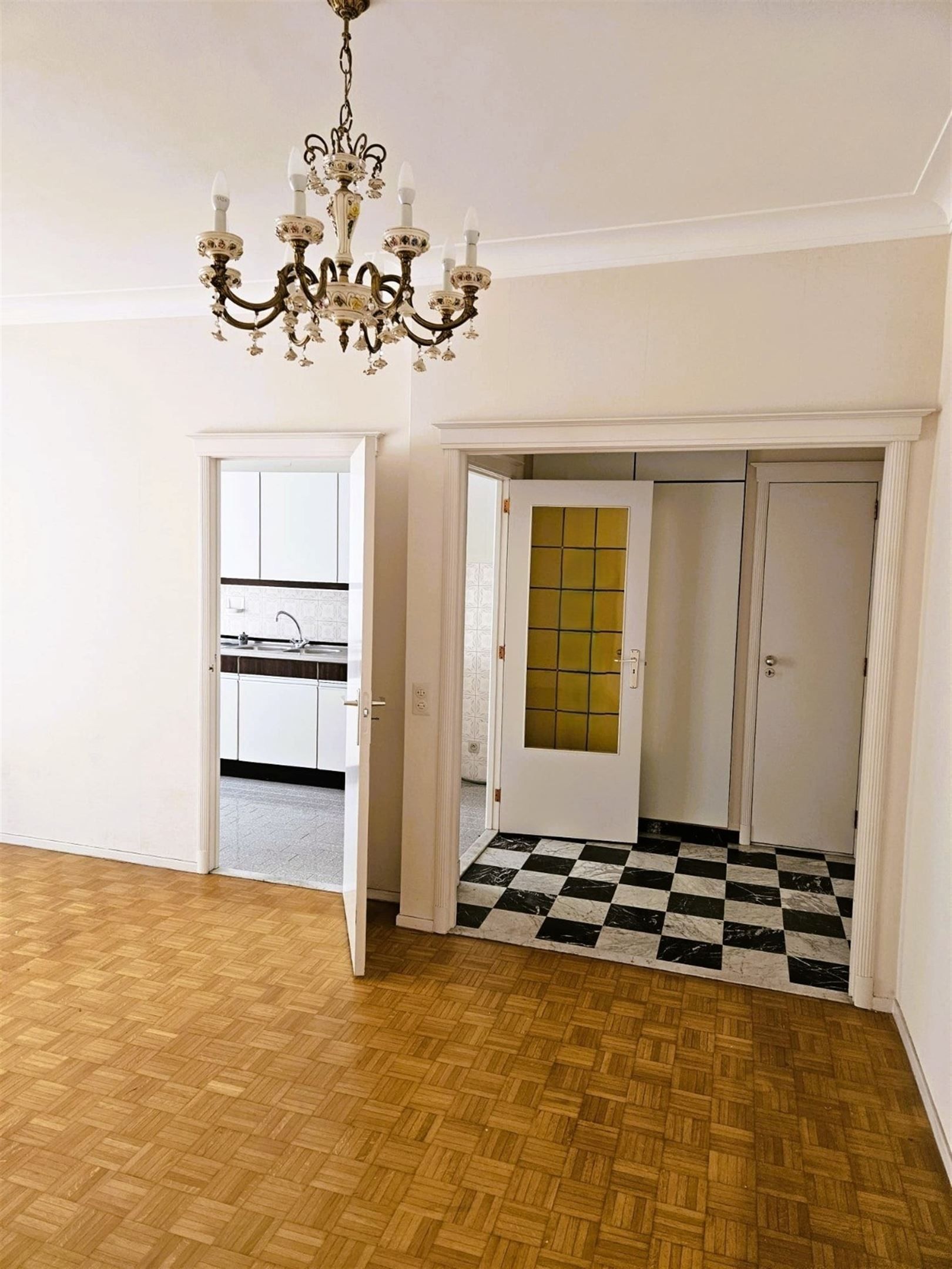 Appartement (1slpk) mét terras in hartje Antwerpen!  foto 3
