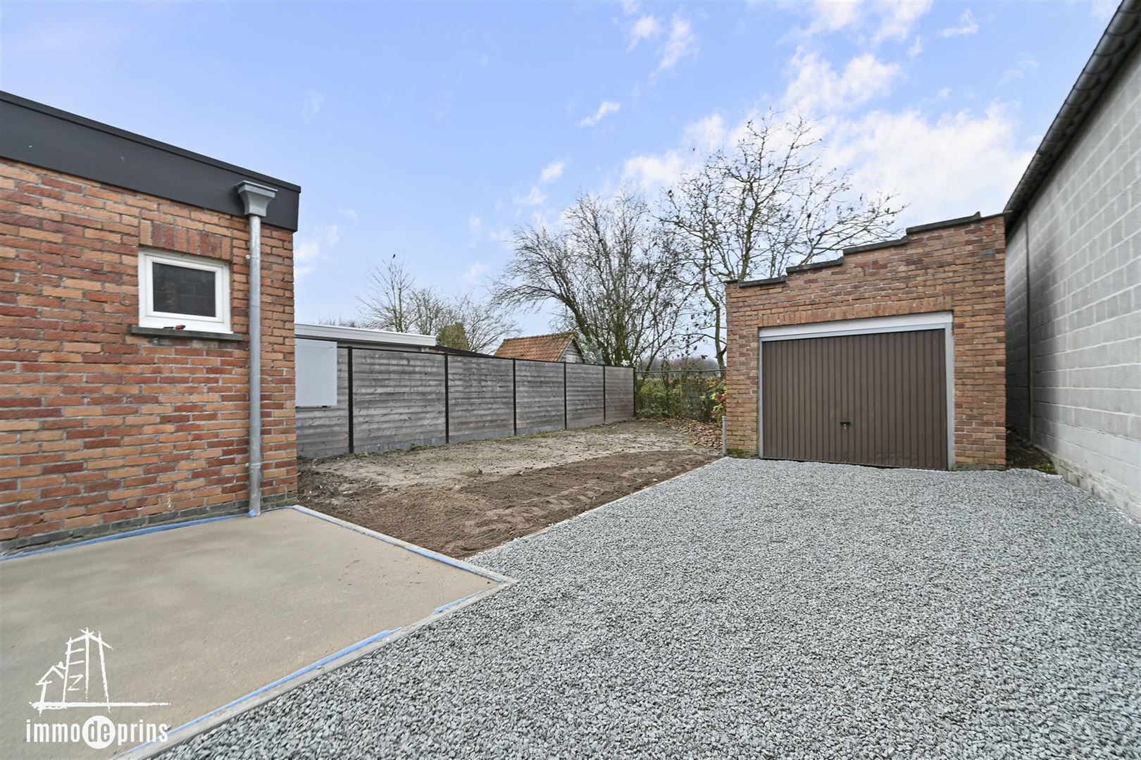 Halfopen bebouwing foto 15