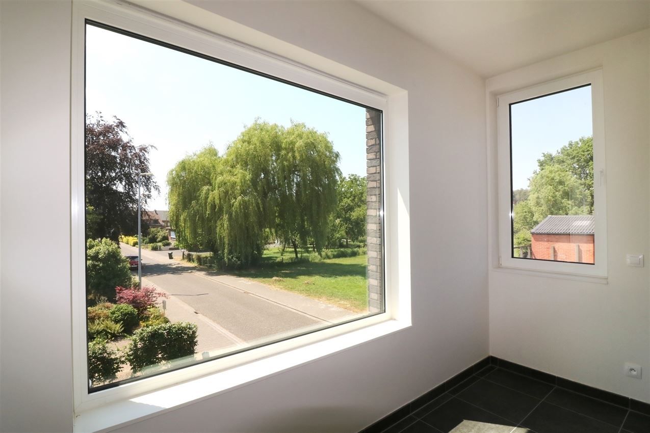108m², zuidterras foto 16