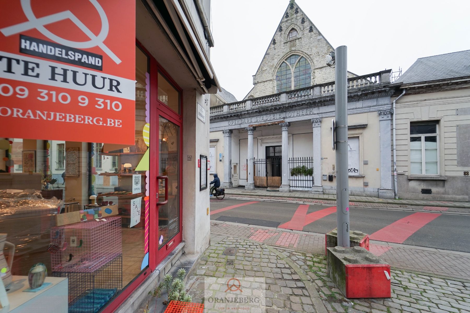 HOEKhandelspand bij Sint-Jacobskerk foto 20