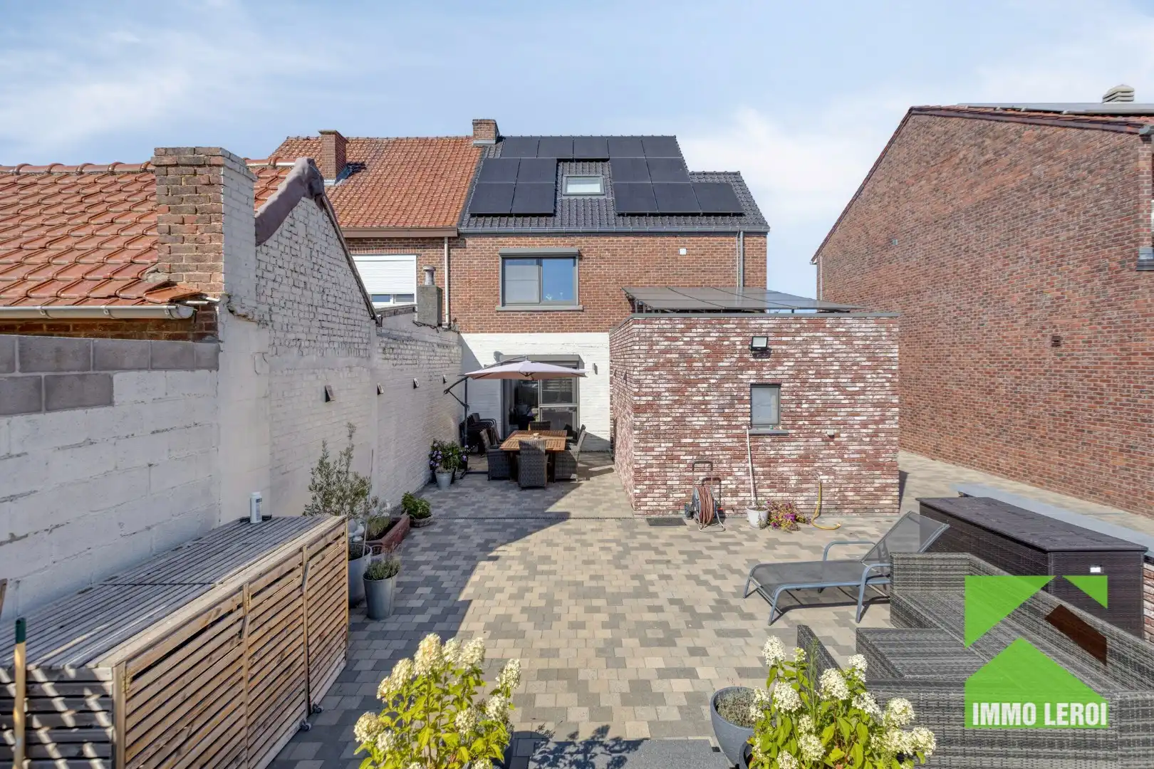 Grondig vernieuwde woning met diepe tuin, zwembad en energiezuinige technieken (EPC A) foto 4