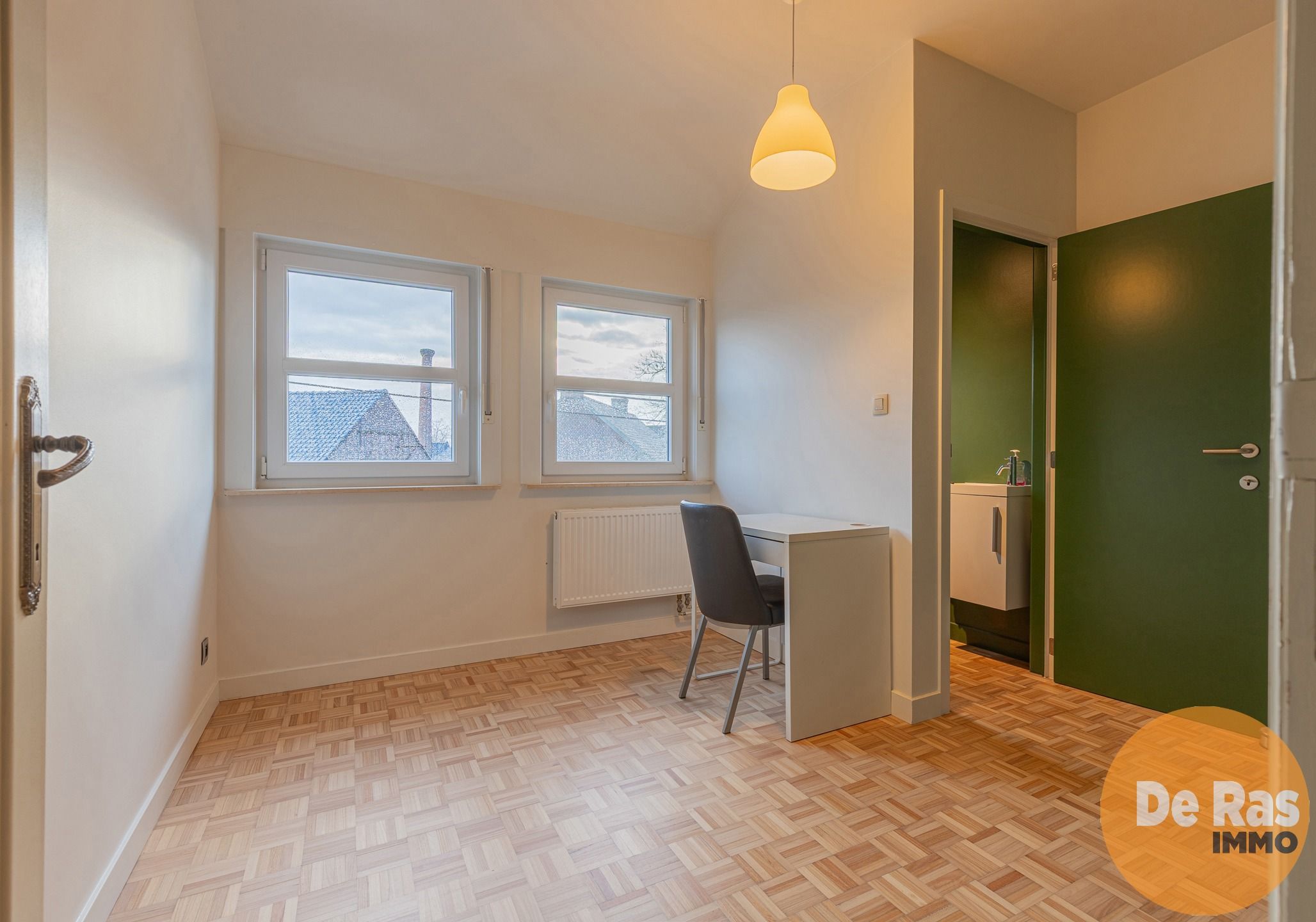 AAIGEM - Ruime villa met 4 slpks, tuin en garage! foto 17