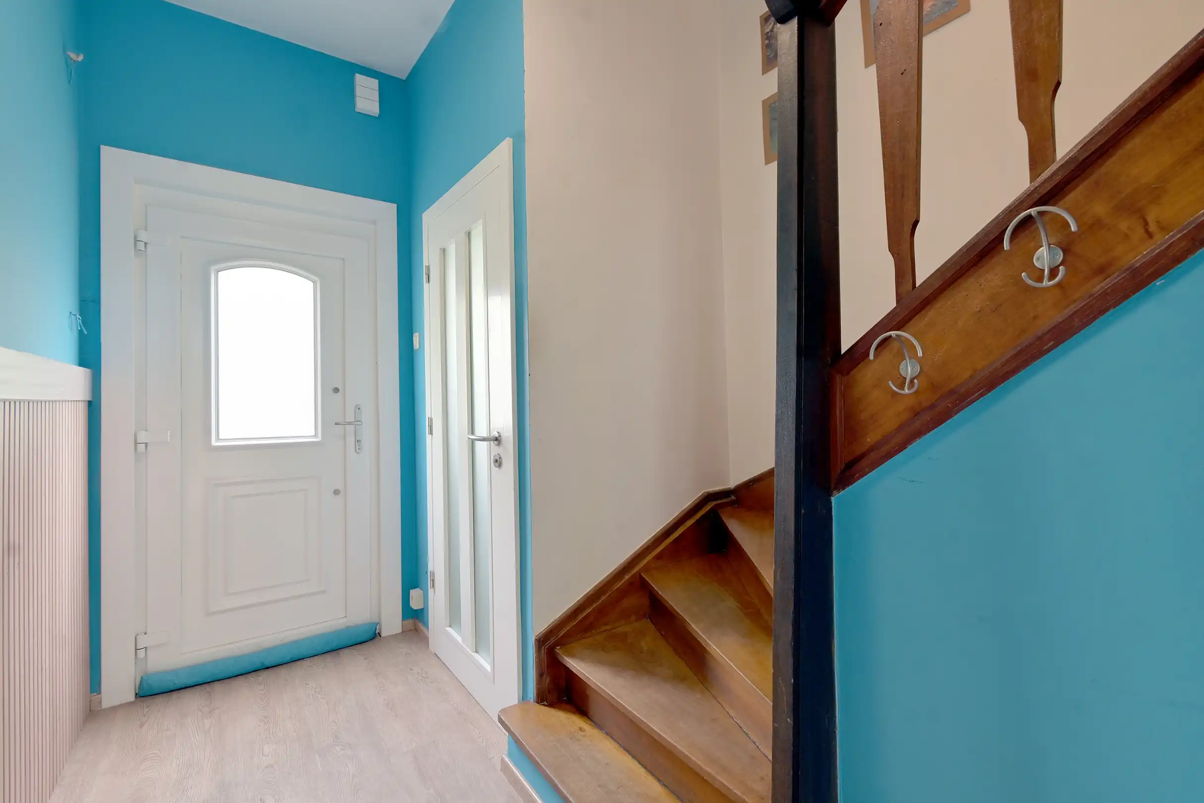 Instapklare woning met 3 slaapkamers en tuin foto 3
