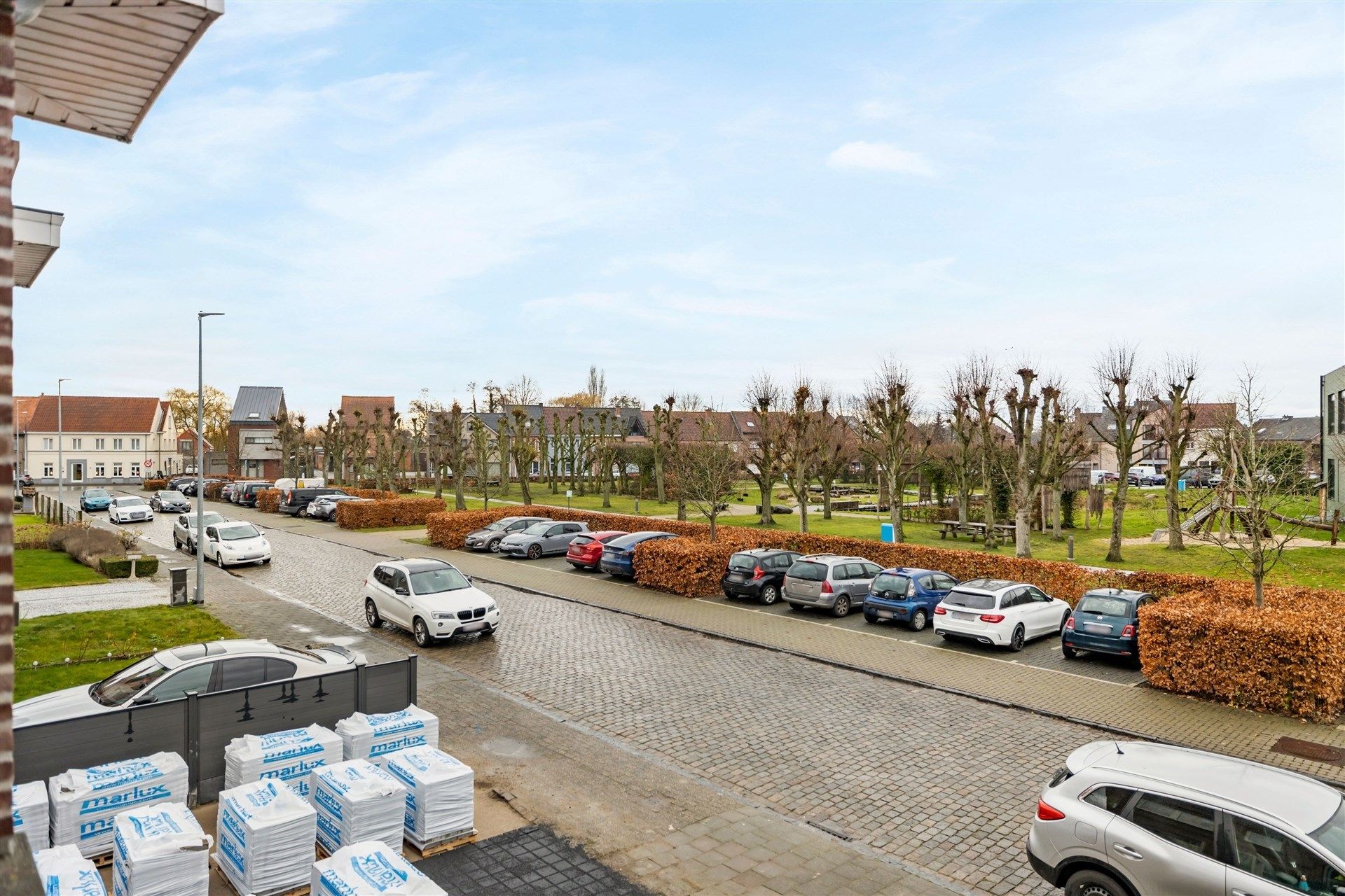 Solide gezinswoning met 2 slaapkamers, uitgestrekte tuin en garage foto 23