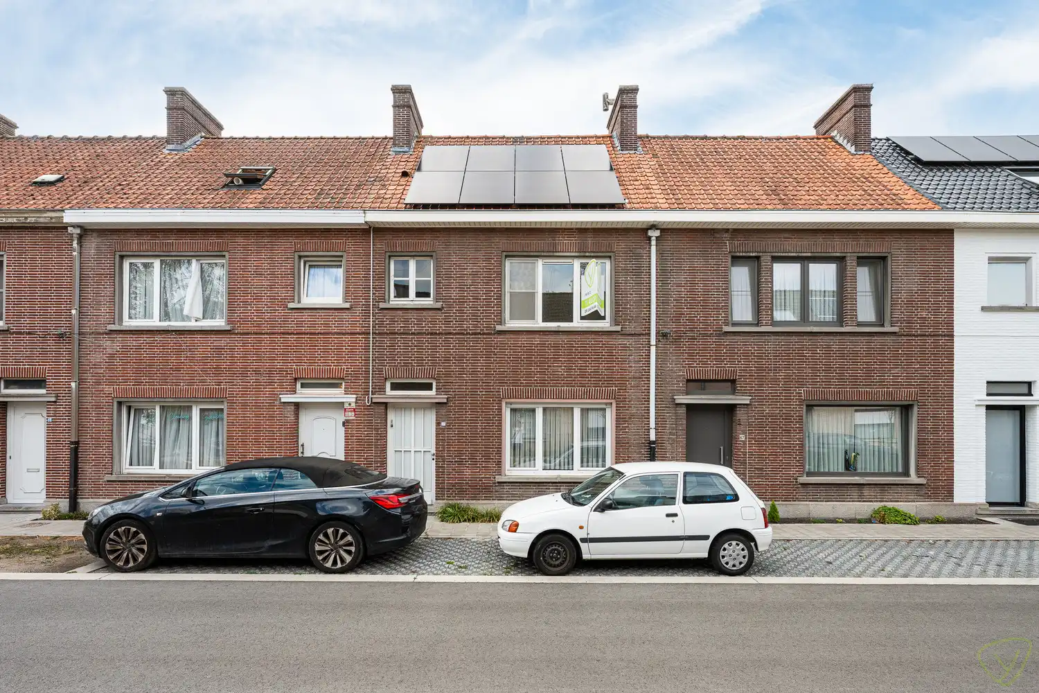 Hoofdfoto van de publicatie: Gezellige stadswoning in de IJzerstraat te Eeklo