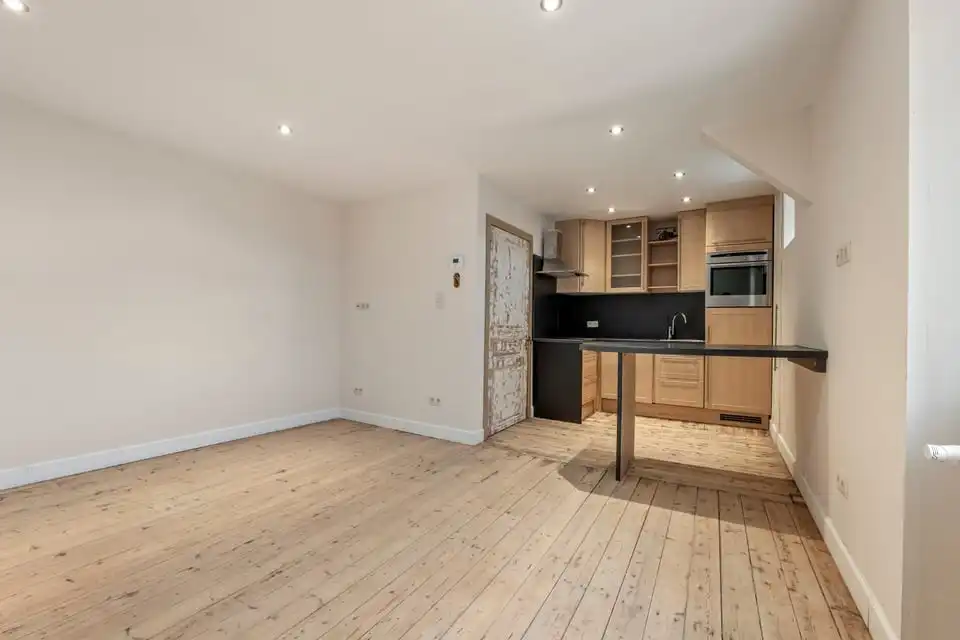 EXCLUSIEF HERENHUIS MET LUXUEUZE AFWERKING IN HET HART VAN SINT-TRUIDEN foto 23