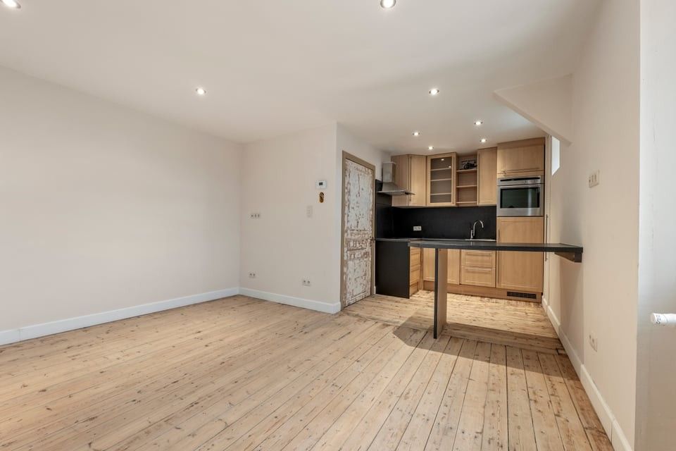 EXCLUSIEF HERENHUIS MET LUXUEUZE AFWERKING IN HET HART VAN SINT-TRUIDEN foto 23