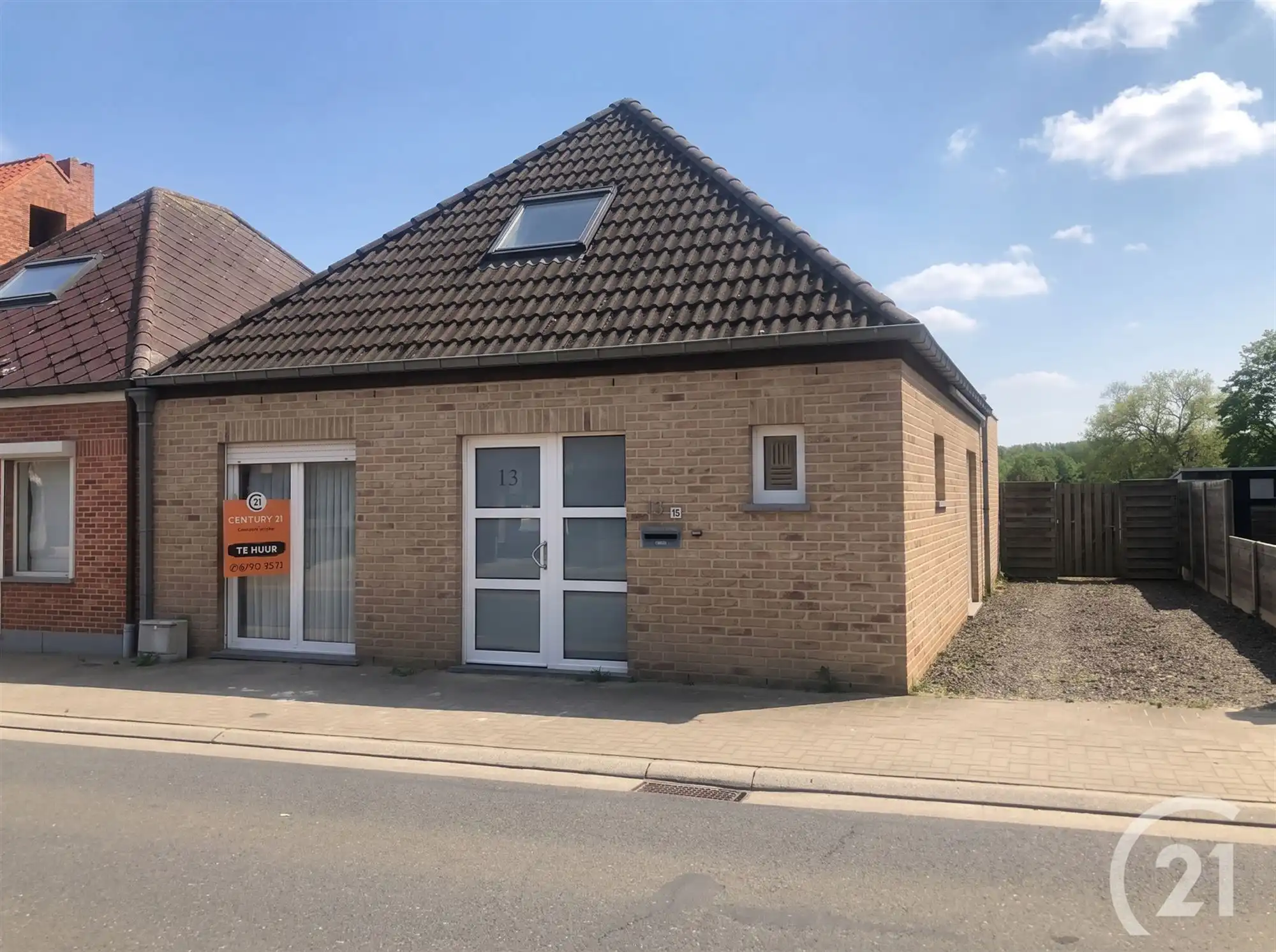 Ruime woning te huur in Begijnendijk! foto 28