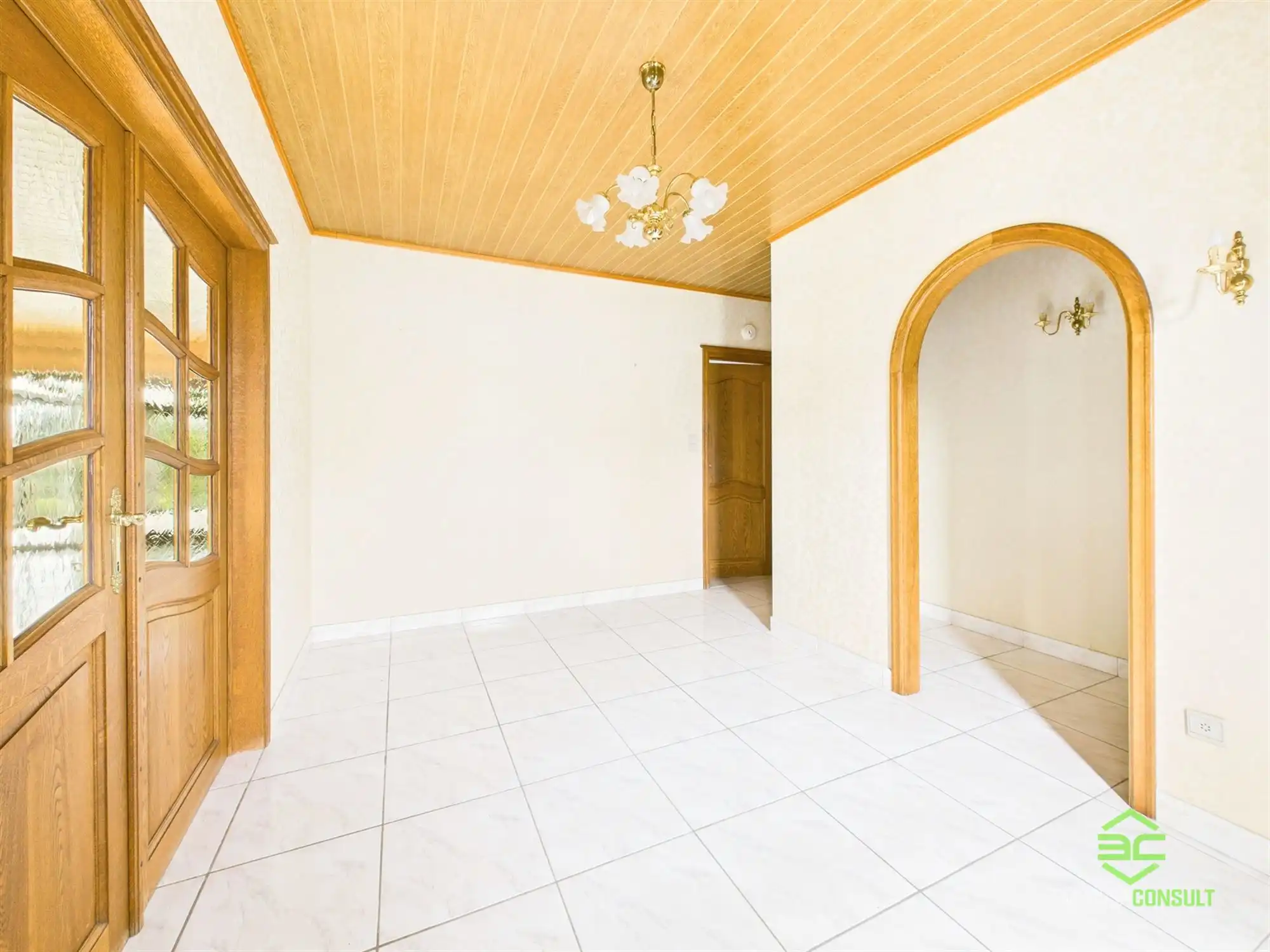 Instapklare gelijkvloerse OB met zonnige tuin! foto 5