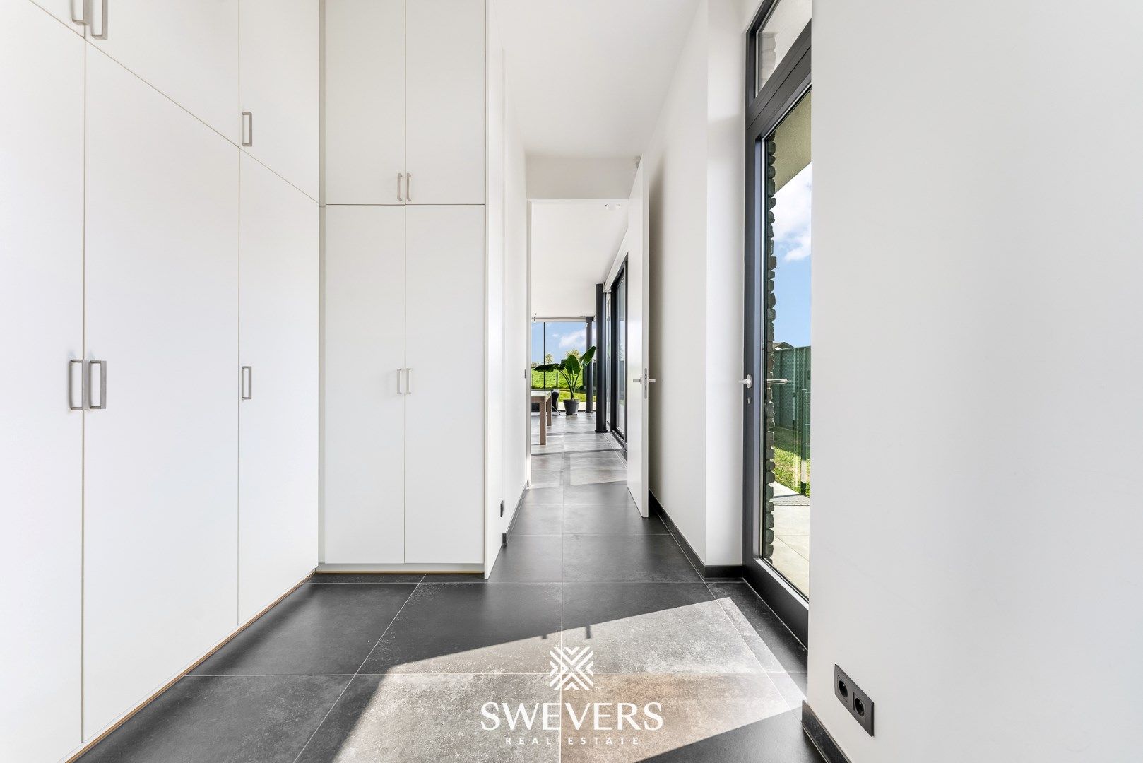 Exclusieve energiezuinige villa met zwembad en poolhouse  foto 22