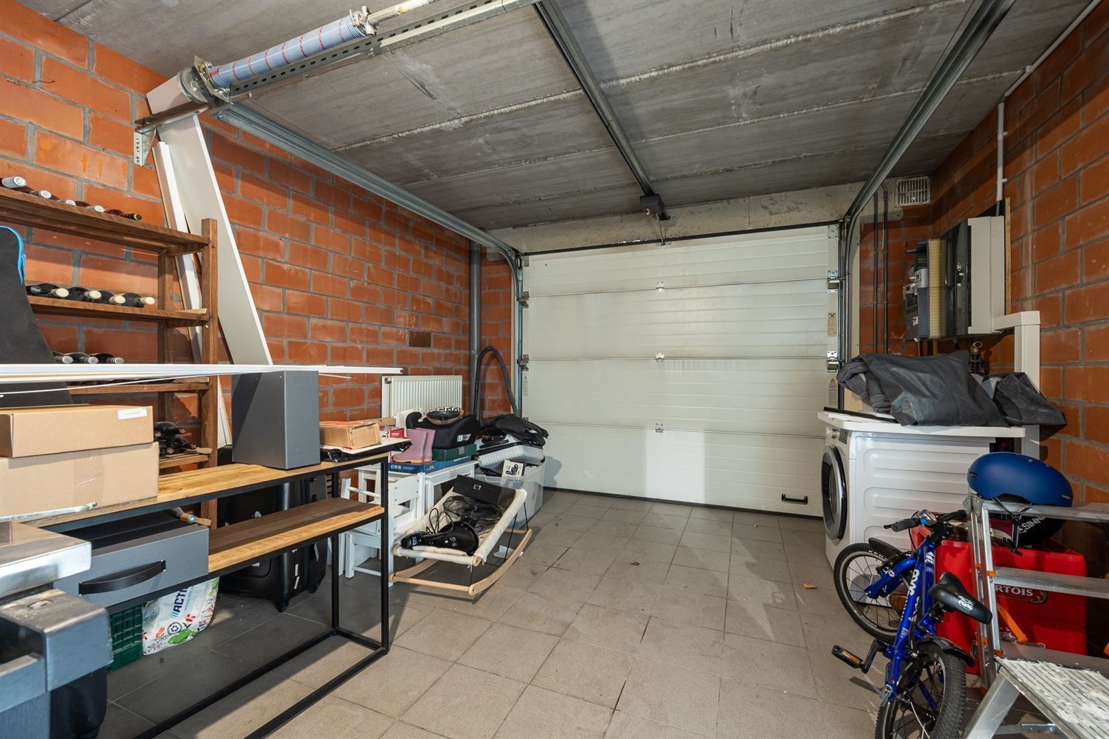 Instapklare woning met tuin en garage! foto 29