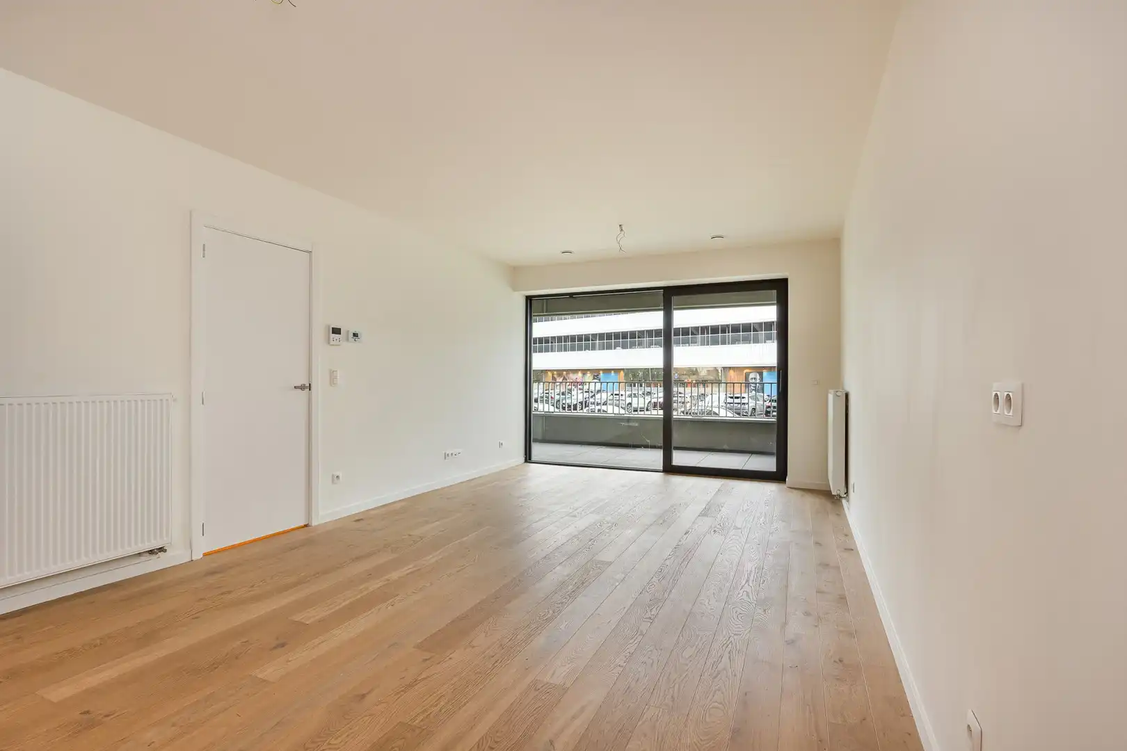 APPARTEMENT MET TERRAS foto 3